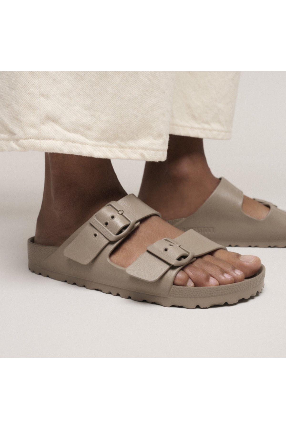 Birkenstock ARIZONA EVA SUYA DAYANIKLI SÜTLÜ KAHVE ÇİFT BANTLI KADIN TERLİK 1030466 1030466 görsel 4