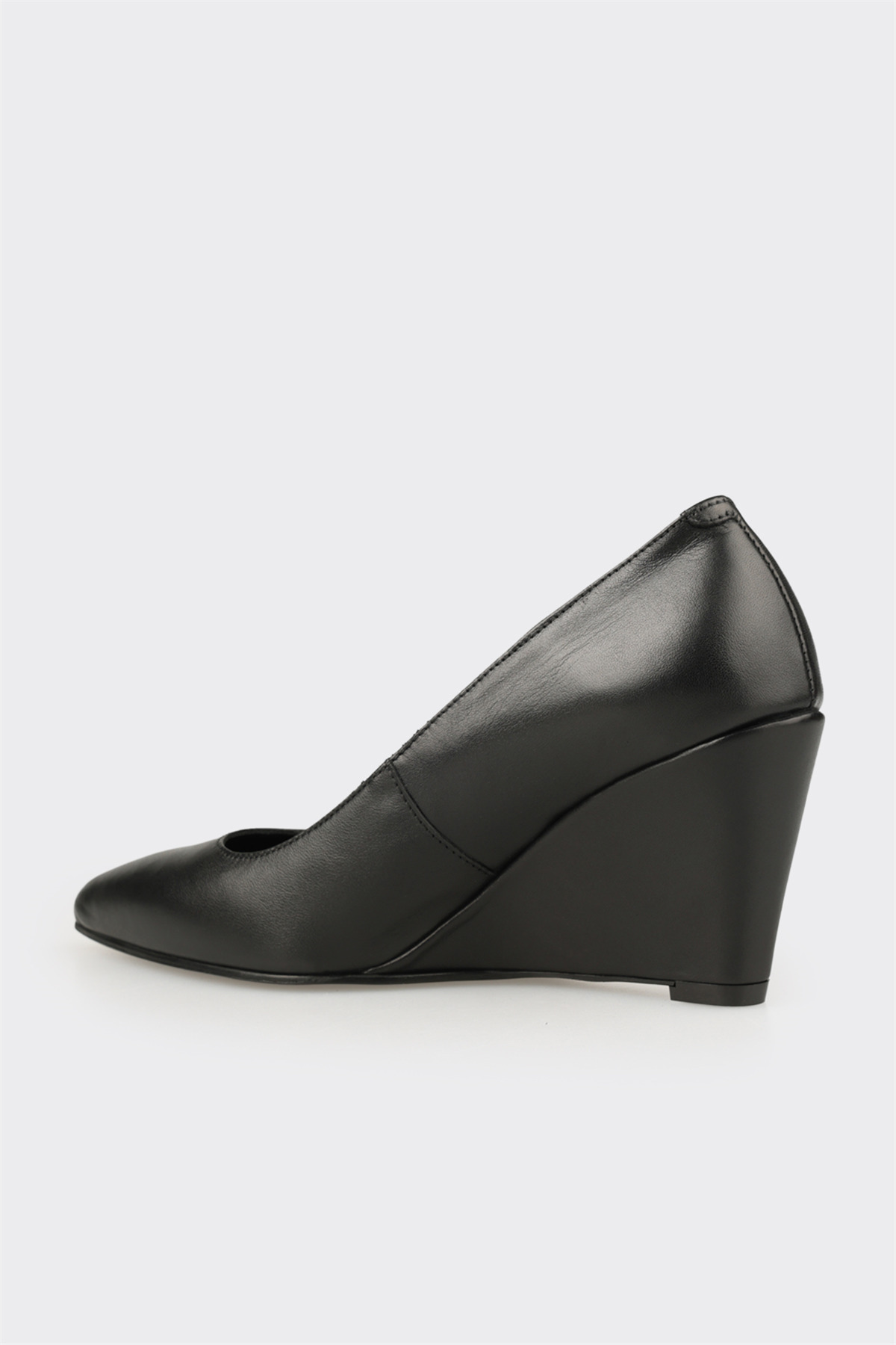 Elle Shoes Siyah Deri Kadın Orta Topuk Ayakkabı görsel 3