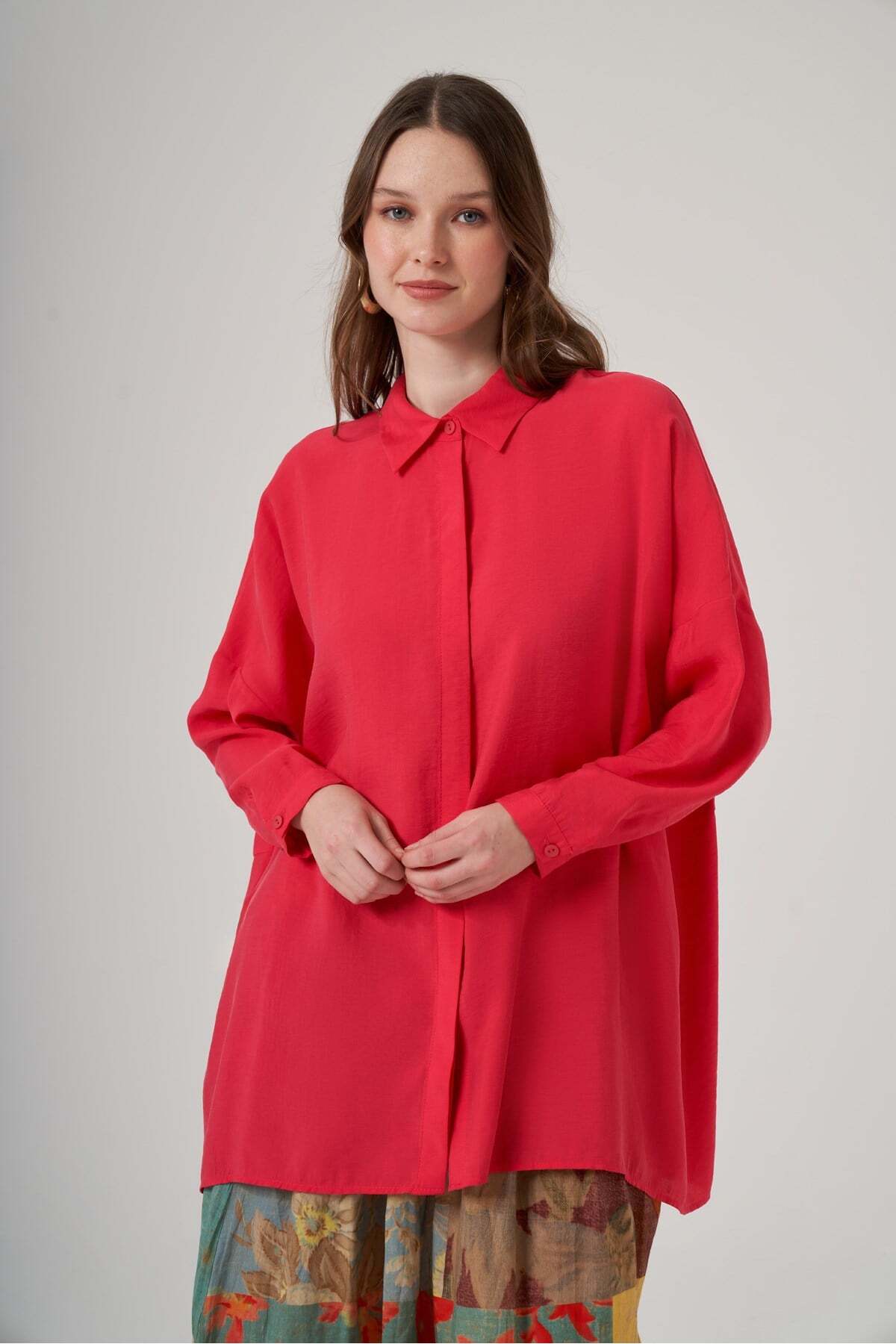 3001 Asymmetrical Cut Concealed Plaid Shirt - Red Plum