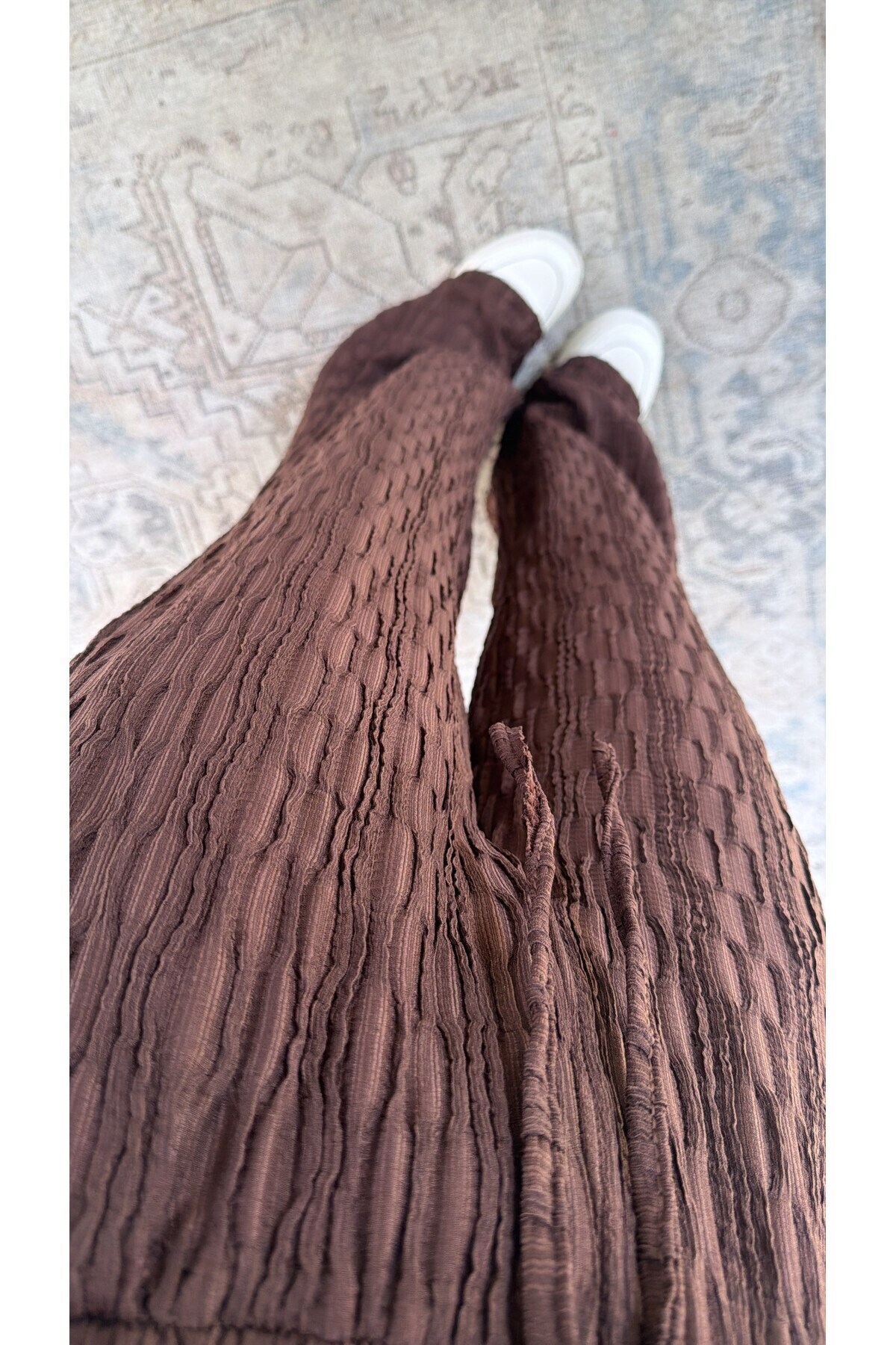 Buket Teke  Kahverengi Bürümcük Kumaş Lastikli Pantolon - Görsel 2