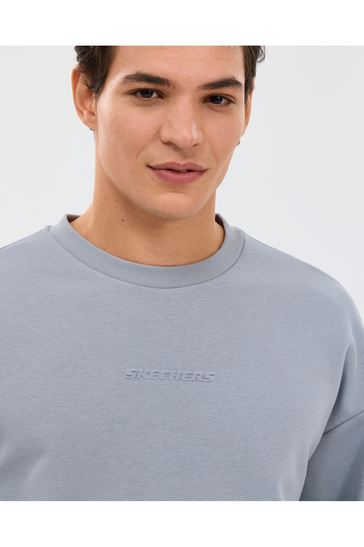 SKECHERS M Essential Crewneck Sweatshirt Erkek Gri Sweatshirt S2610015-4256 görsel 5