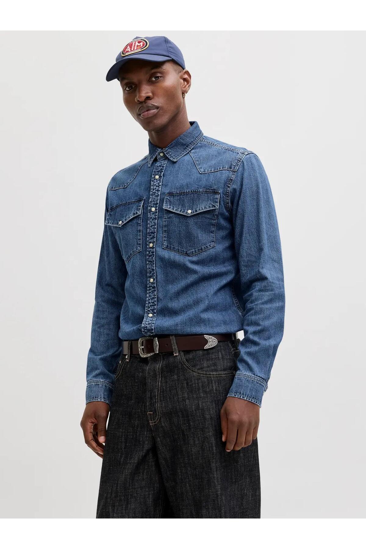 پیراهن مردانه آبی ۱ Jjewestern مدل At 187 Noos Jean کد ۱۲۲۸۹۲۱۹-BlueD-Mid جک اند جونز پیراهن Jack & Jones