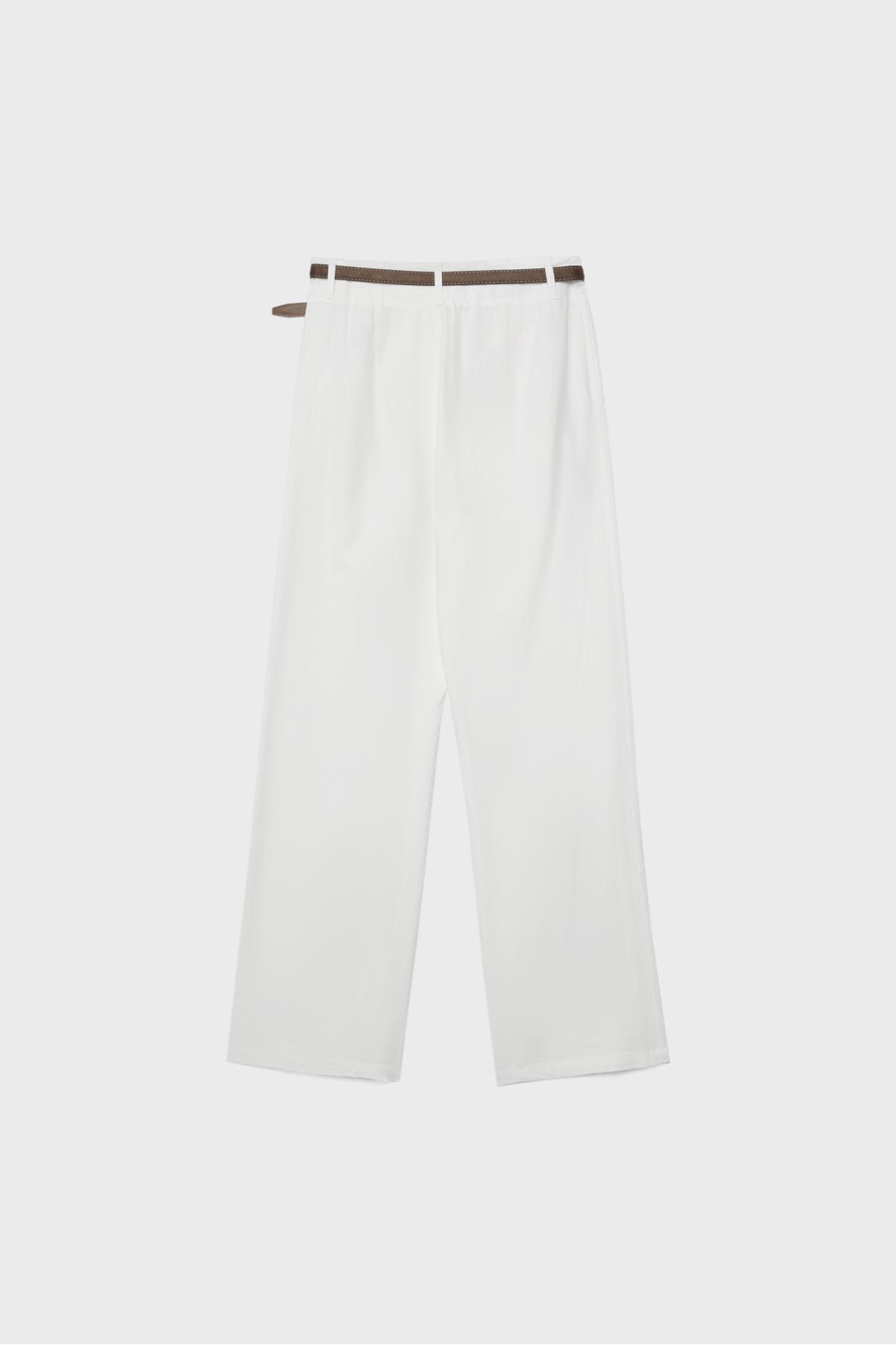 Stradivarius  Kemerli, keten görünümlü düz paça pantolon - Görsel 7