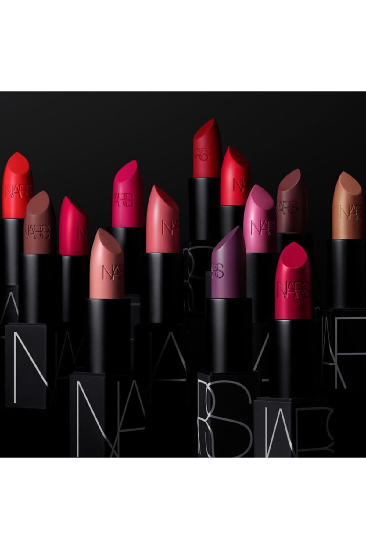 Nars-Lipstick - Ravishing Red 4