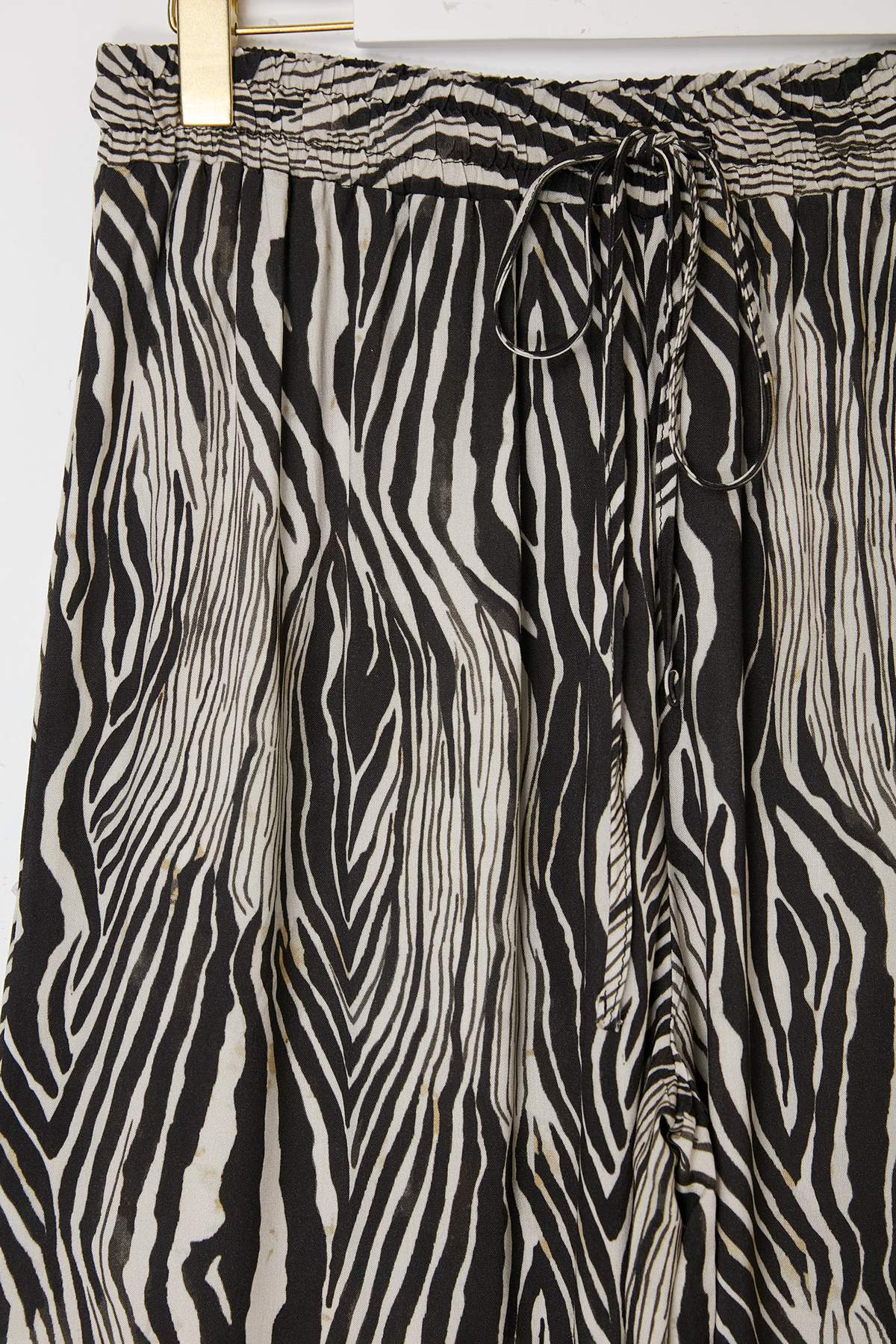 trendyol-curve-womens-tropical-high-waist-plu