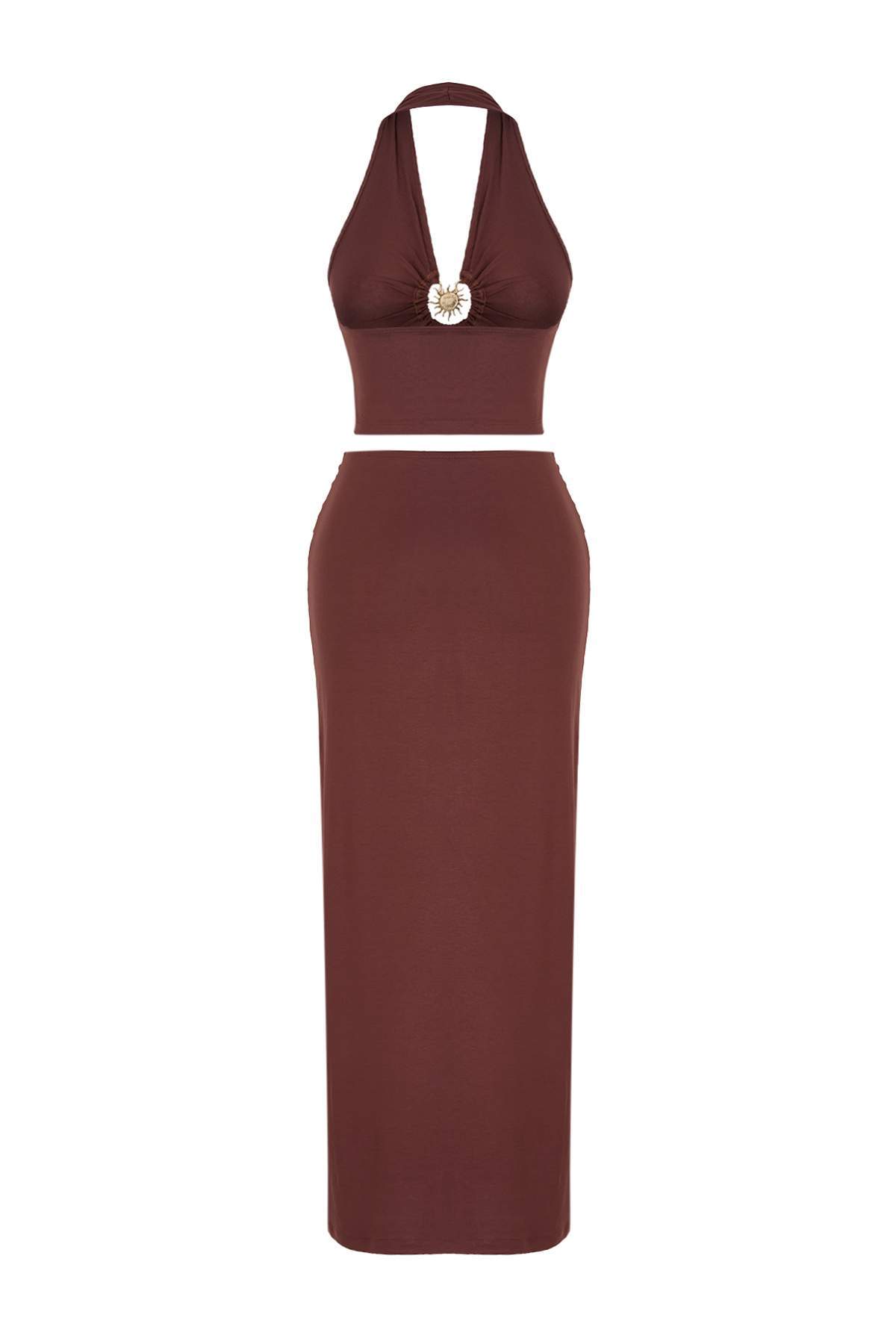 Trendyolmilla  Kahverengi Örme Maxi Döküm Aksesuarlı Plaj Bluz Etek Takım TBESS26AU00016 - Görsel 6