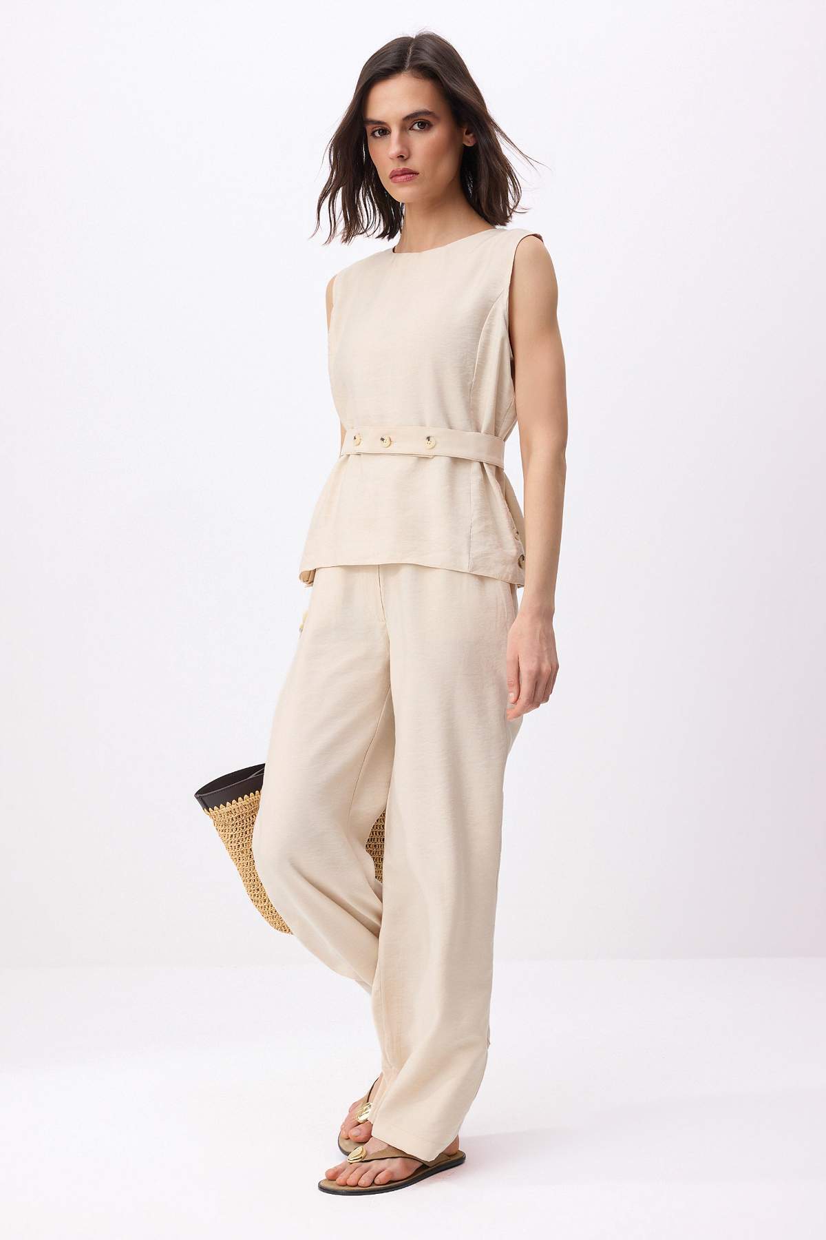 Trendyolmilla  Taş Modal Dokuma Alt - Üst Takım TWOSS26AU00102 - Görsel 2