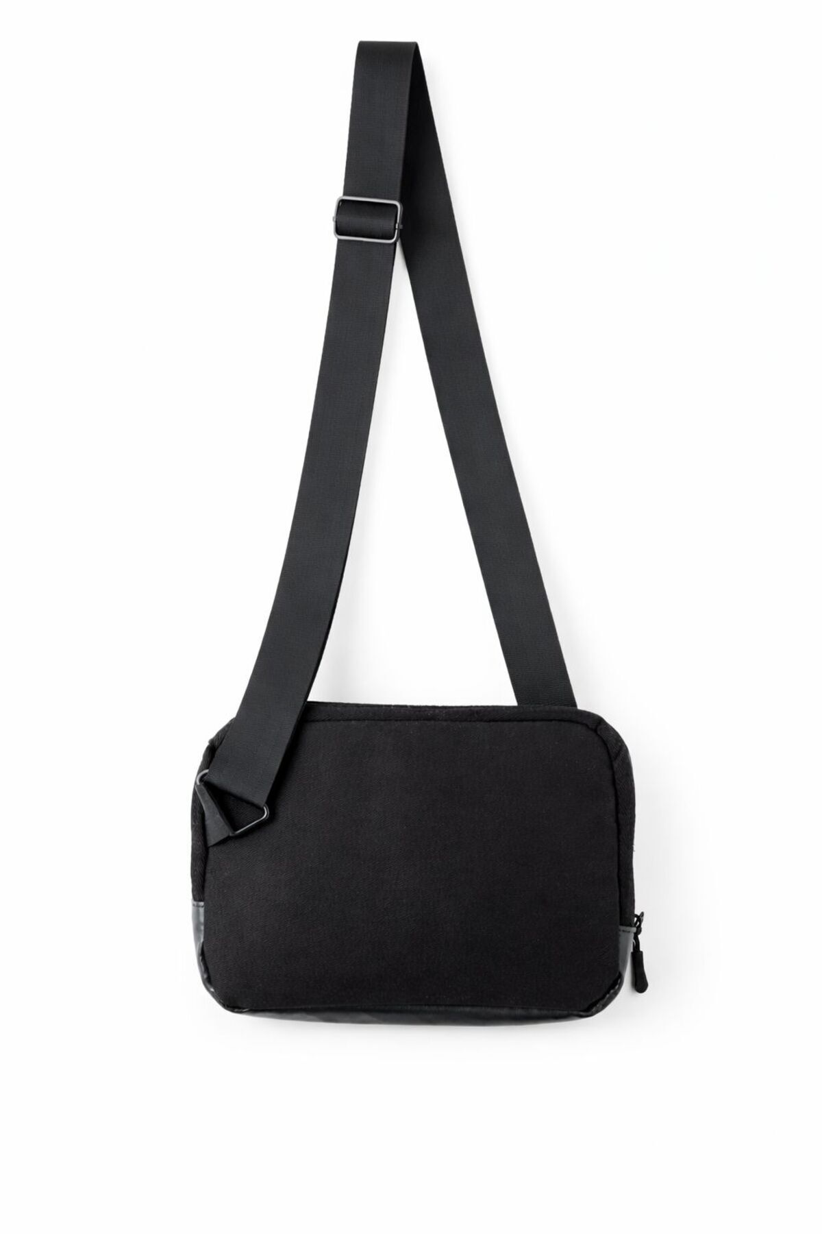 Aggu Bebe  Unisex Siyah Çapraz Mini Çanta Ayarlanabilir Askılı Yan Çanta Deri Detaylı Omuz Çantası - Görsel 2