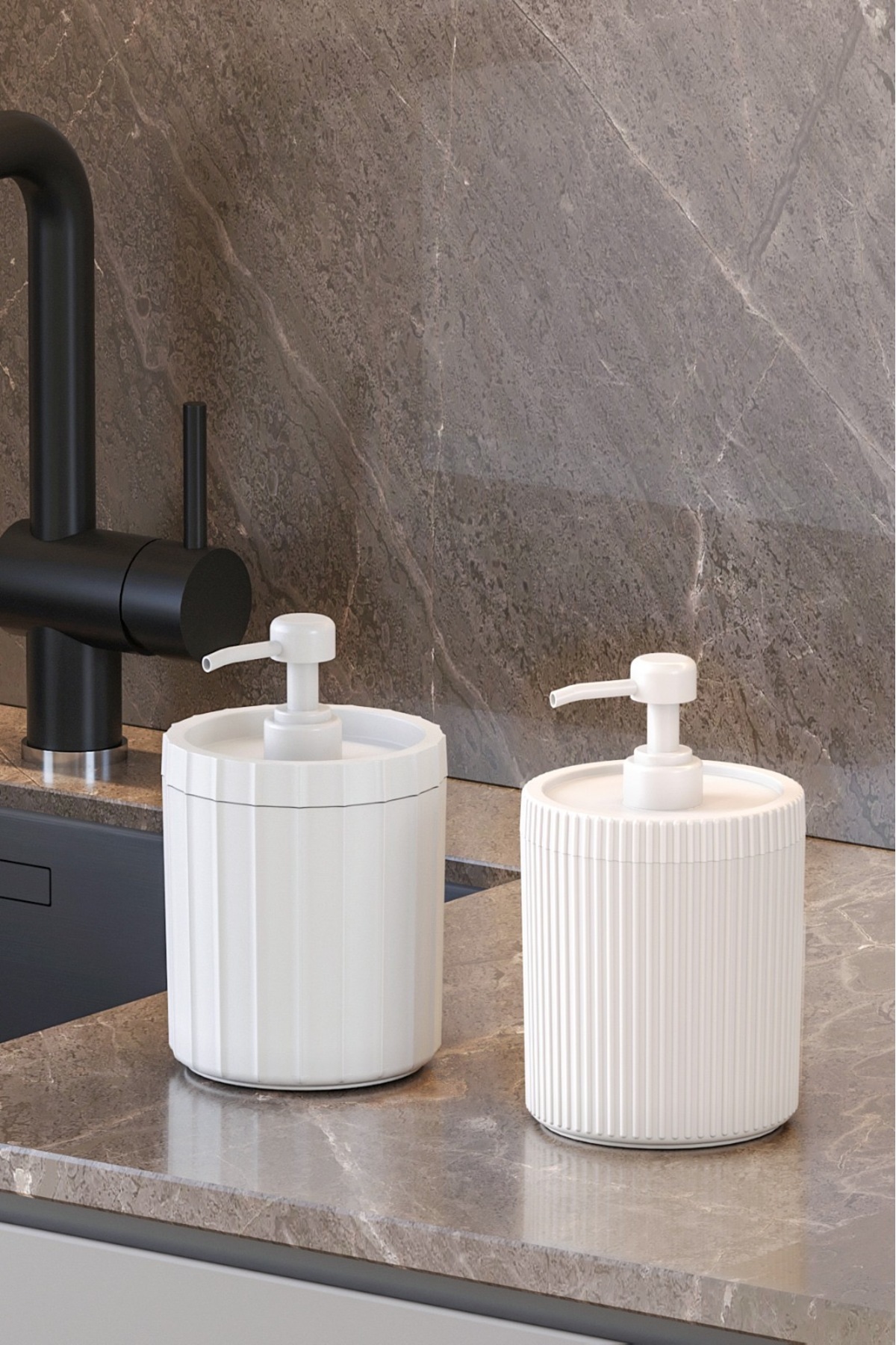 Double XL Large Size 700ml Countertop Liquid Soap Dispenser Set Detergent Shampoo Holder White