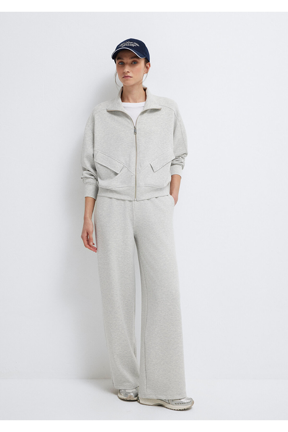 Mavi  Geniş Paça Gri Eşofman Altı 1011177-83096 - Görsel 3