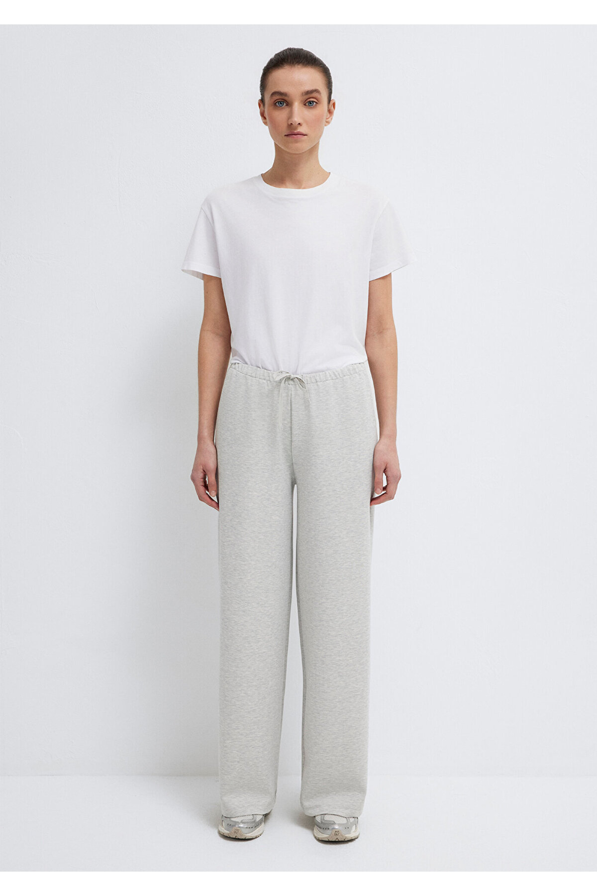 Mavi  Geniş Paça Gri Eşofman Altı 1011177-83096 - Görsel 4