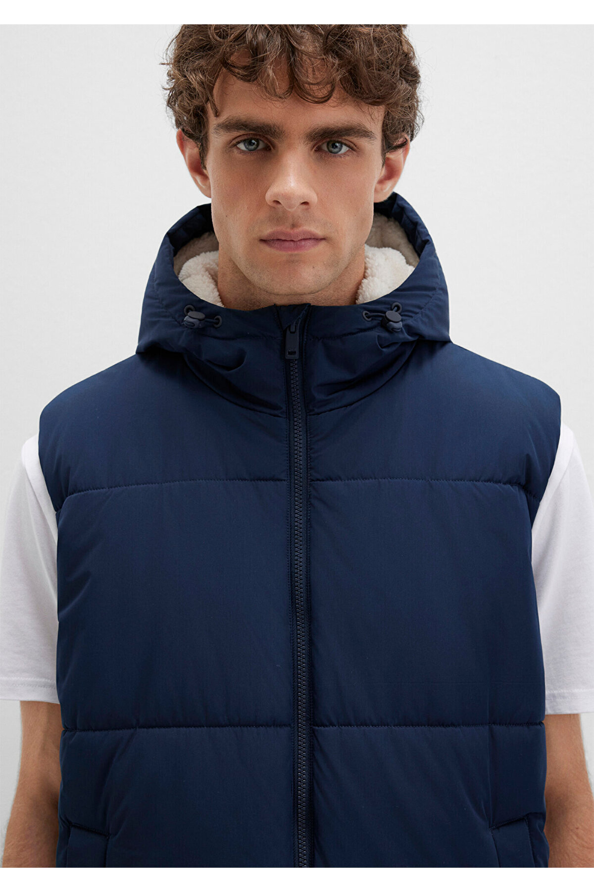 Mavi  Kapüşonlu Lacivert Şişme Yelek Regular Fit / Normal Kesim 0110455-82318 - Görsel 6
