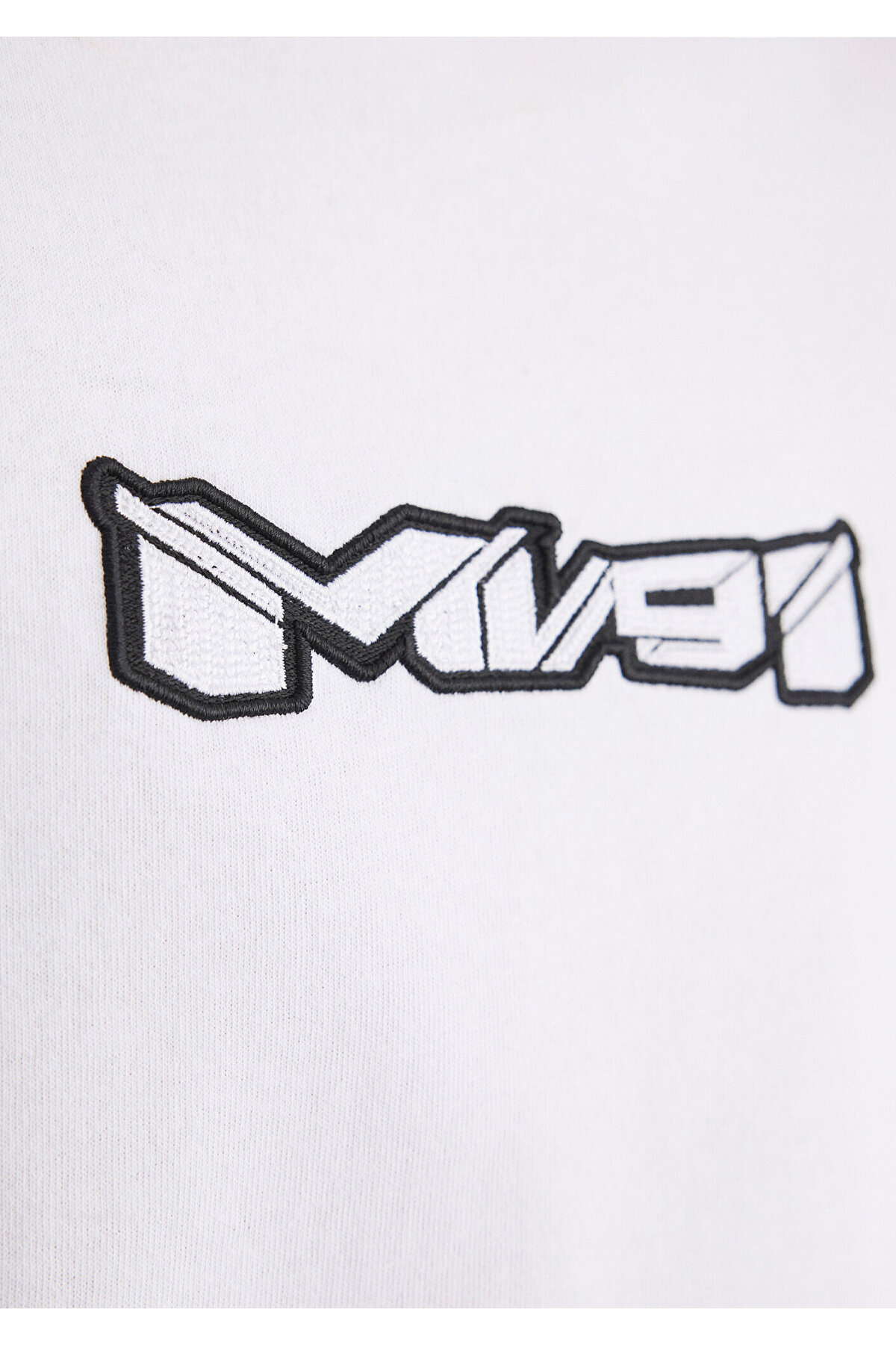 Mavi  MV91 Nakış Detaylı Beyaz Tişört Boxy Fit 0612576-620 - Görsel 6
