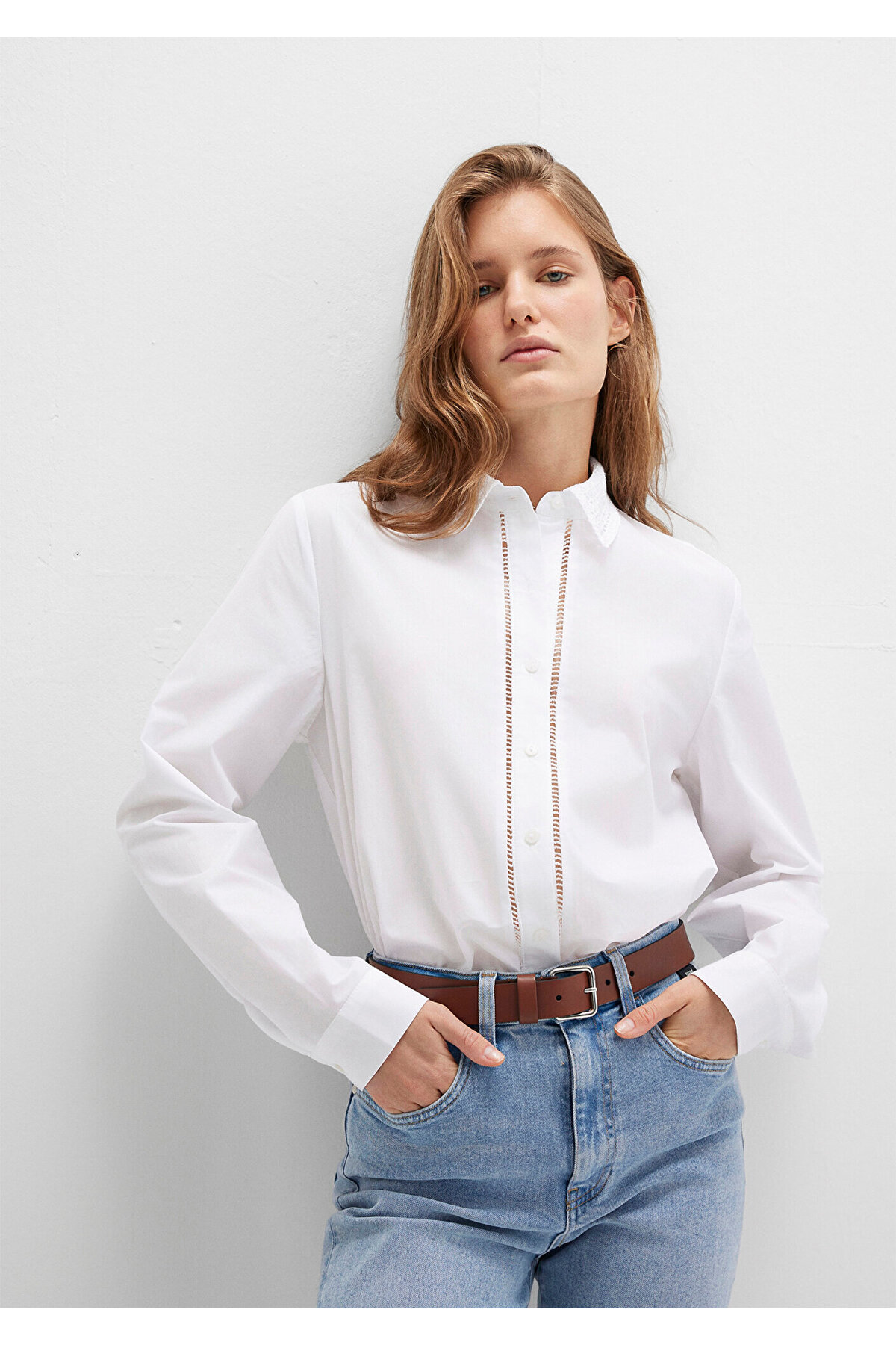 Mavi  Nakışlı Şerit Detaylı Beyaz Gömlek Regular Fit / Normal Kesim 1211174-70057