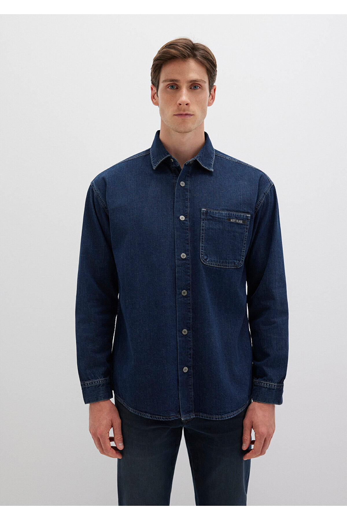 Mavi  Aidan Black Vintage Indigo Mavisi Jean Gömlek Regular Fit / Normal Kesim 0210588-90768 - Görsel 4