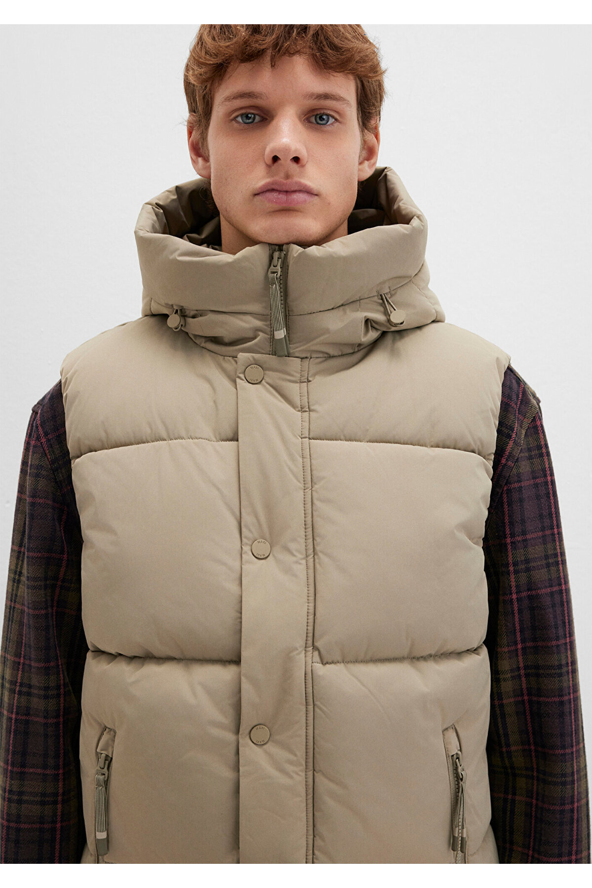 Mavi  Kapüşonlu Bej Şişme Yelek Regular Fit / Normal Kesim 0110306-86749 - Görsel 5