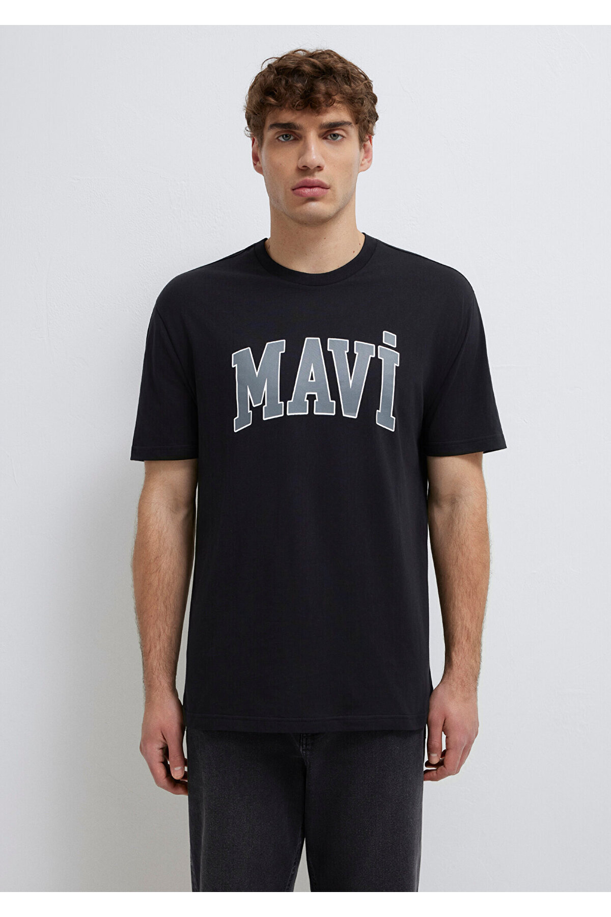 Mavi  Logo Baskılı Siyah Tişört Loose Fit / Bol Rahat Kesim 0611711-900 - Görsel 2
