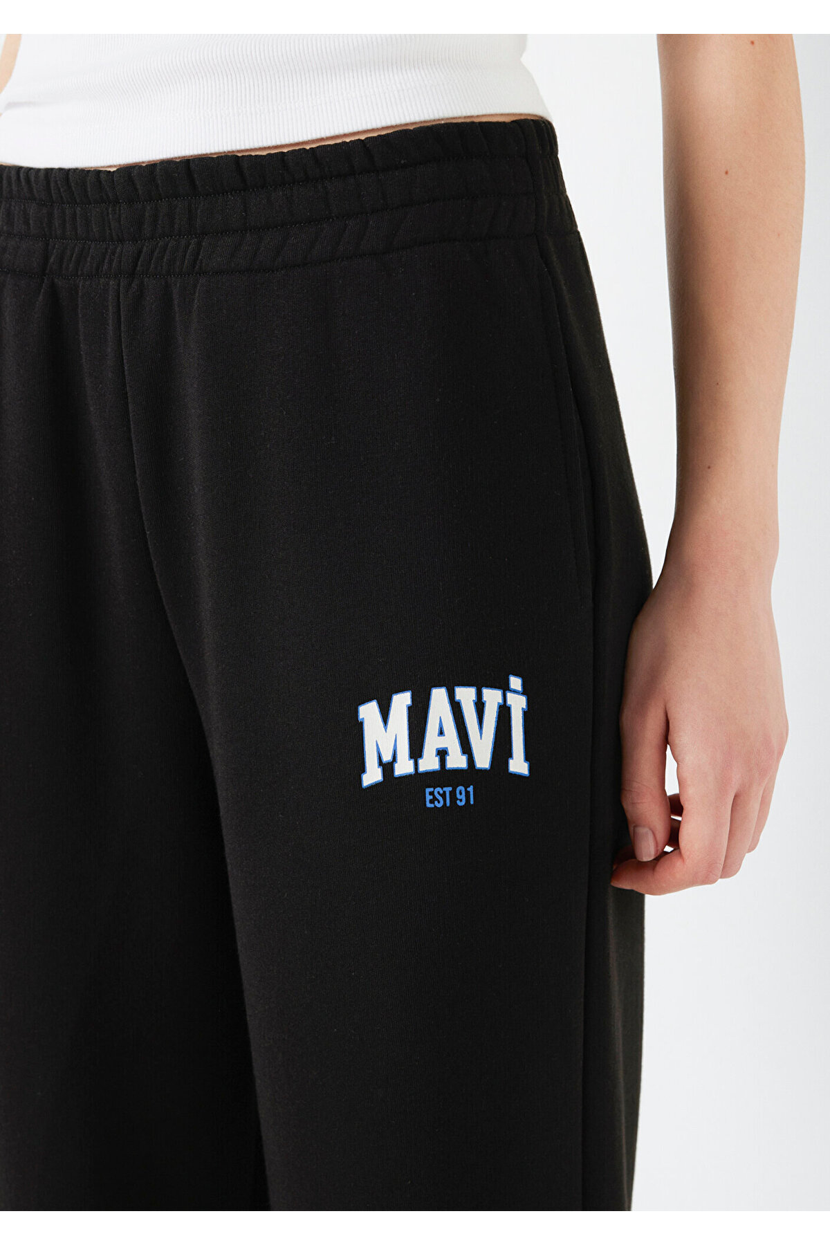 Mavi  Logo Baskılı Siyah Eşofman Altı 1010757-900 - Görsel 6