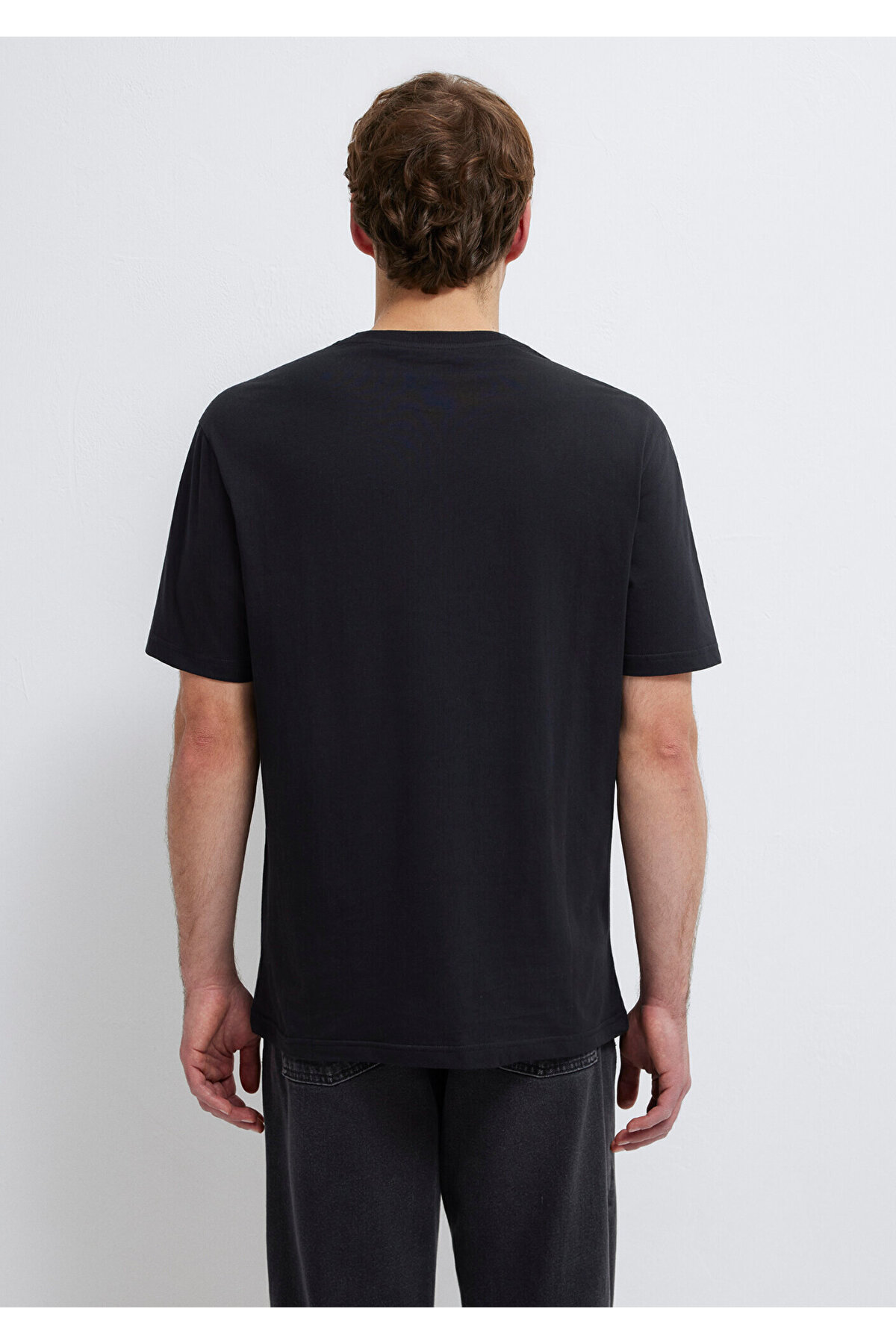 Mavi  Logo Baskılı Siyah Tişört Loose Fit / Bol Rahat Kesim 0611711-900 - Görsel 4