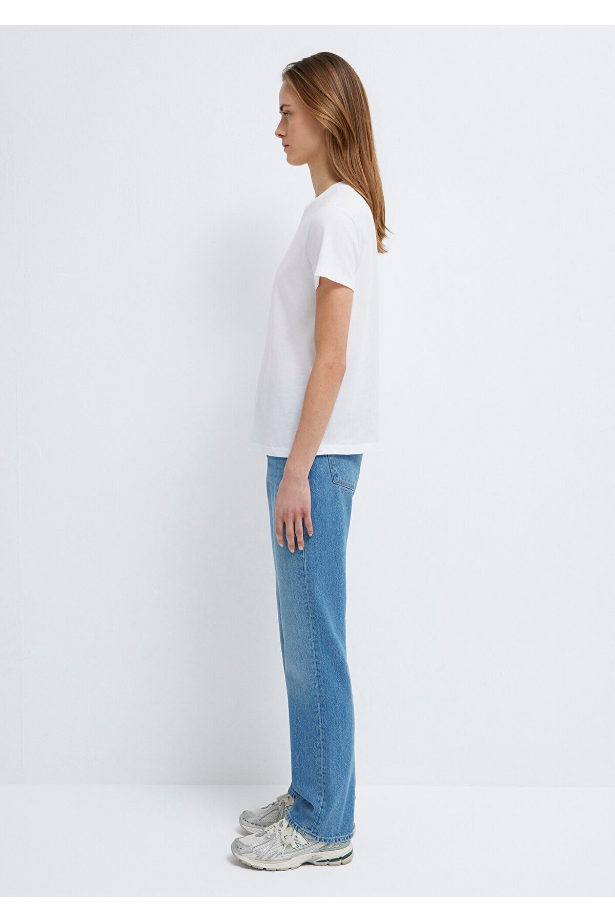 Mavi  Kedi Logo Baskılı Beyaz Tişört Regular Fit / Normal Kesim 1611478-620 - Görsel 4