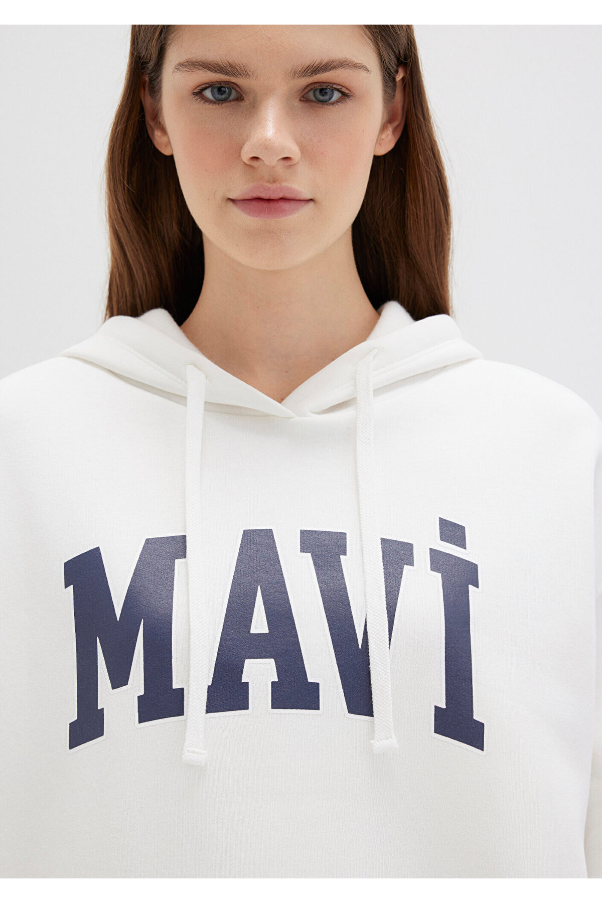 Mavi  Logo Baskılı Kapüşonlu Beyaz Sweatshirt 1600361-81964 - Görsel 6