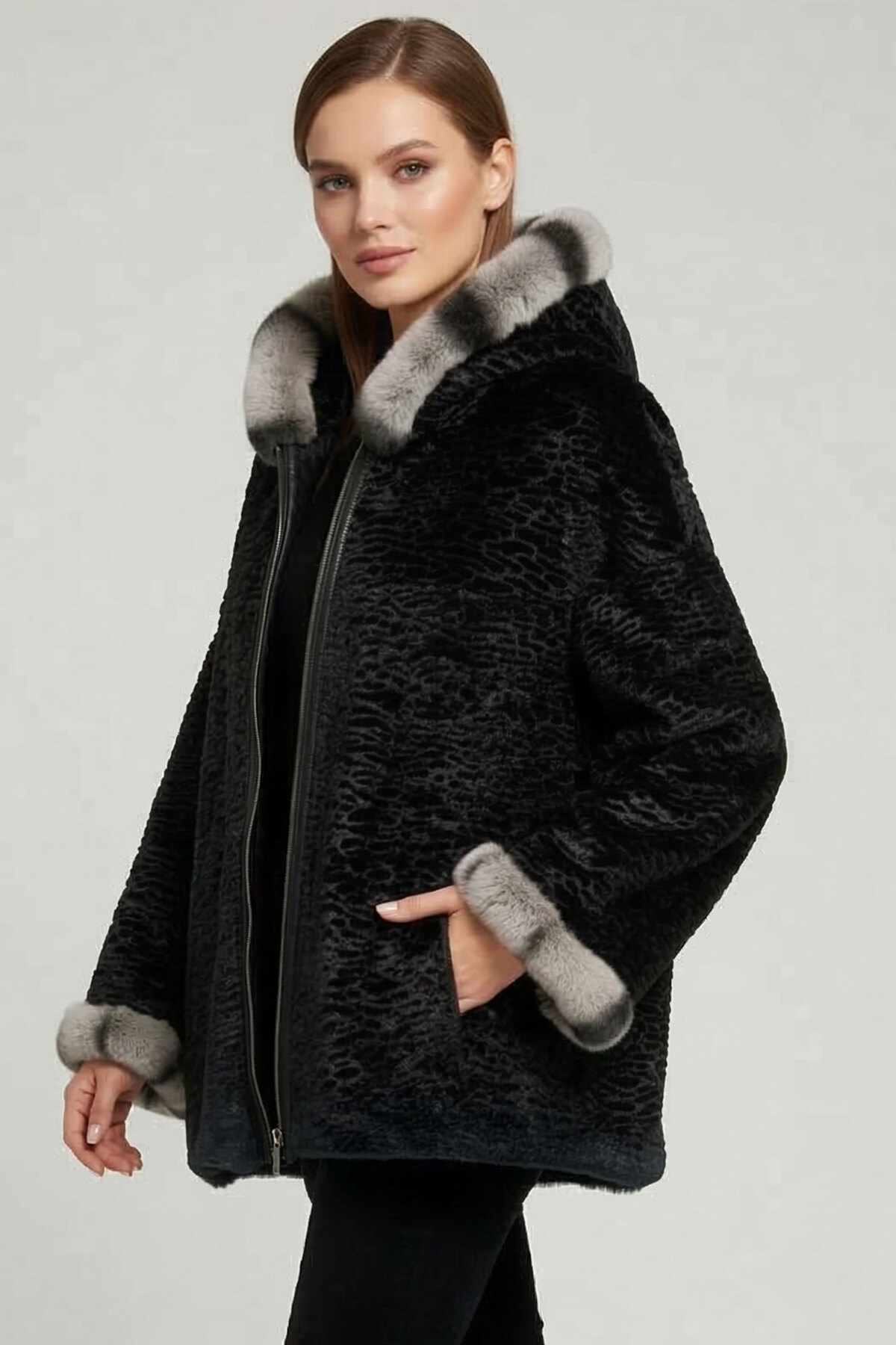 Deriderim  Siyah Perla Geniş Kesim Içi Kumaş Çift Taraflı Kapüşon Ve Kol Ağzı Kürklü Kadın Hakiki Deri Kaban - Görsel 5