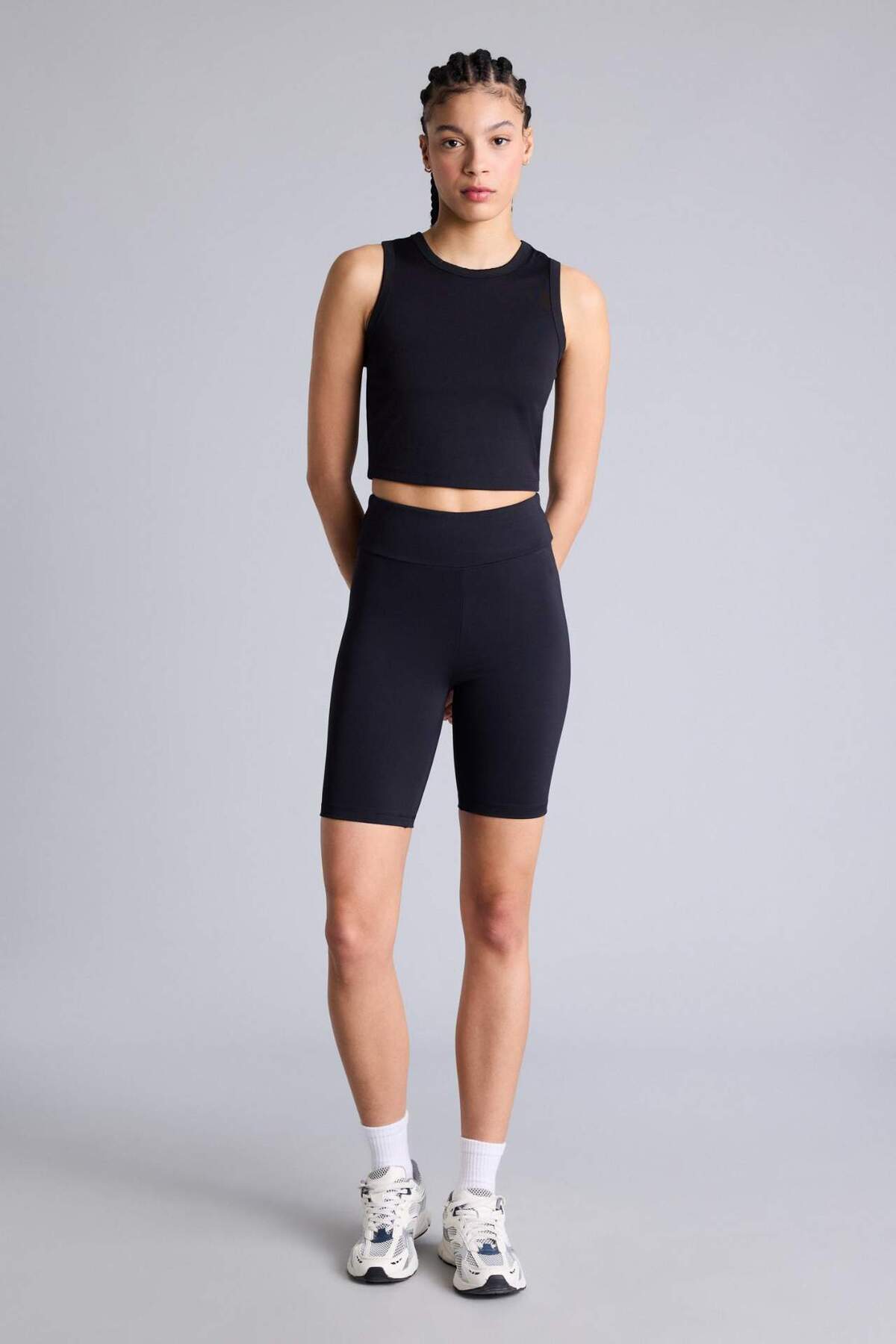 Defacto  Yüksek Bel Esnek Beli Saran Biker Kısa Basic Düz Sporcu Tayt Z6741AZ23SP