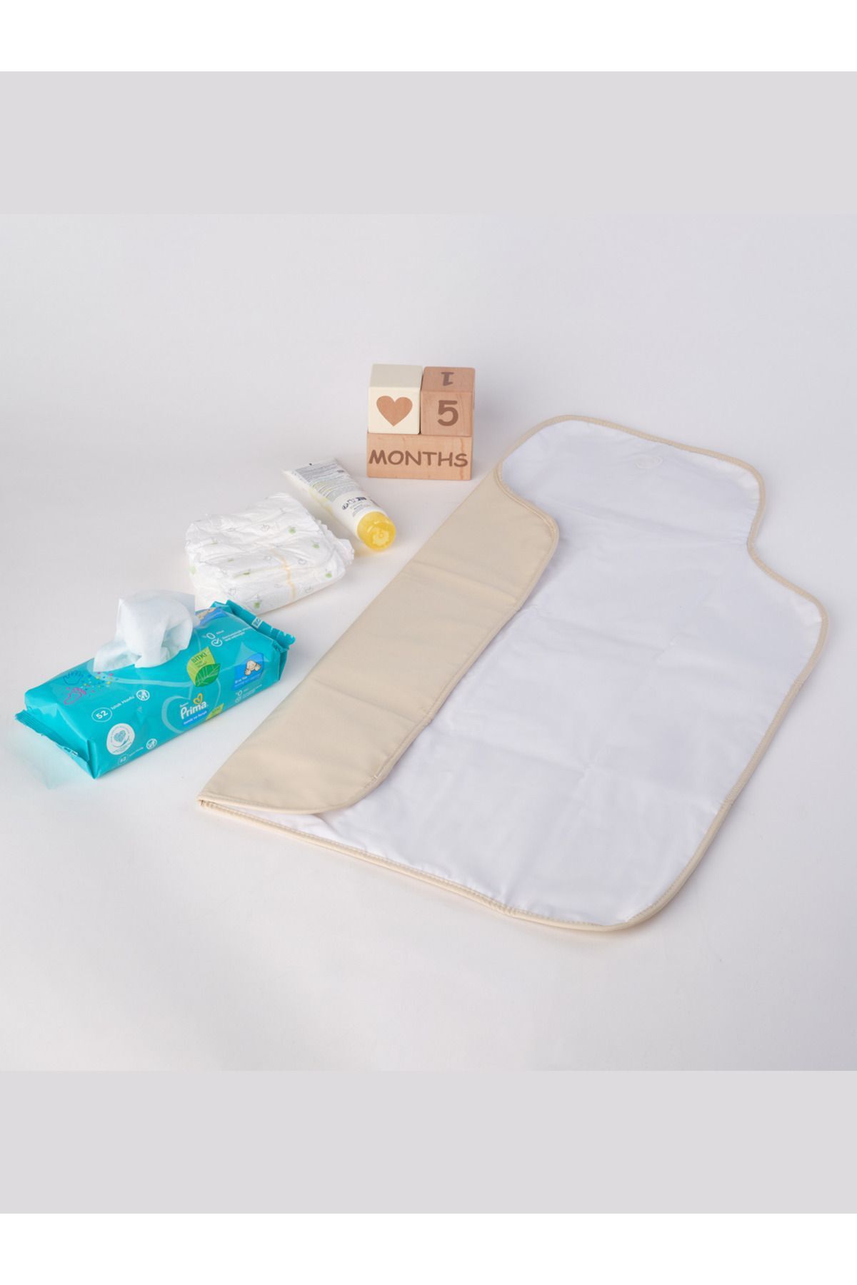 Lucina Nomi Bebek Alt Değiştirme Pedi Alt Açma Örtüsü Minderi Bej fotoğrafı 5 (önizleme)