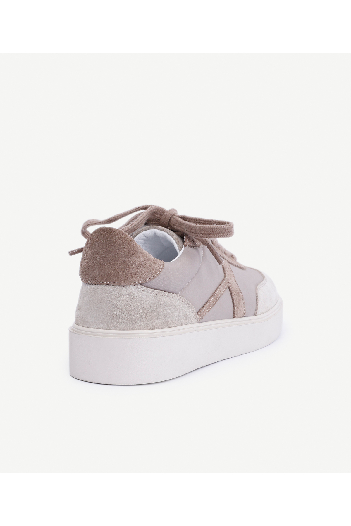 Yargıcı  Havuz Tabanlı Spor Ayakkabı - Görsel 3