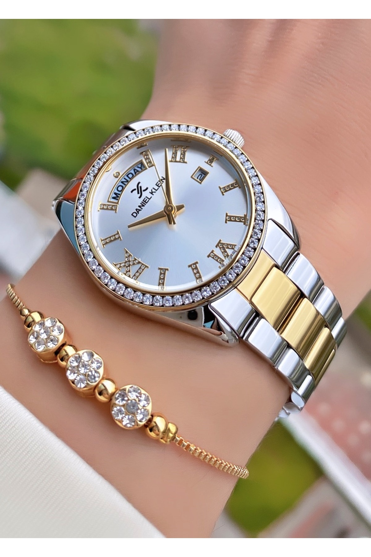 Daniel Klein  Marka Sarı Gümüş Renk 2 Yıl Garantili Kadın Kol Saati - Bileklik Hediyeli - Görsel 5