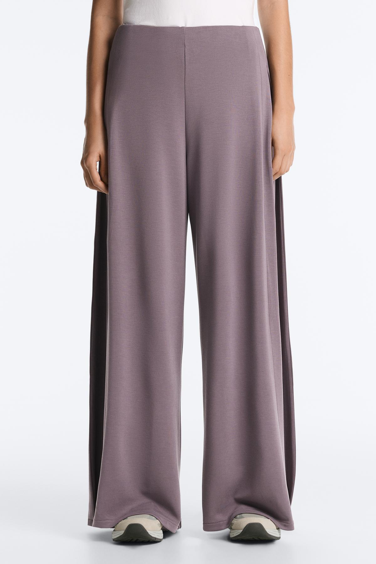 Soft touch pleated sides modal wide leg trousers