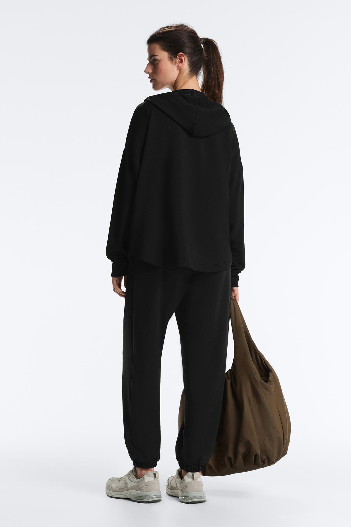 Oysho  Yumuşak dokunuşlu modal fermuarlı sweatshirt - Görsel 4