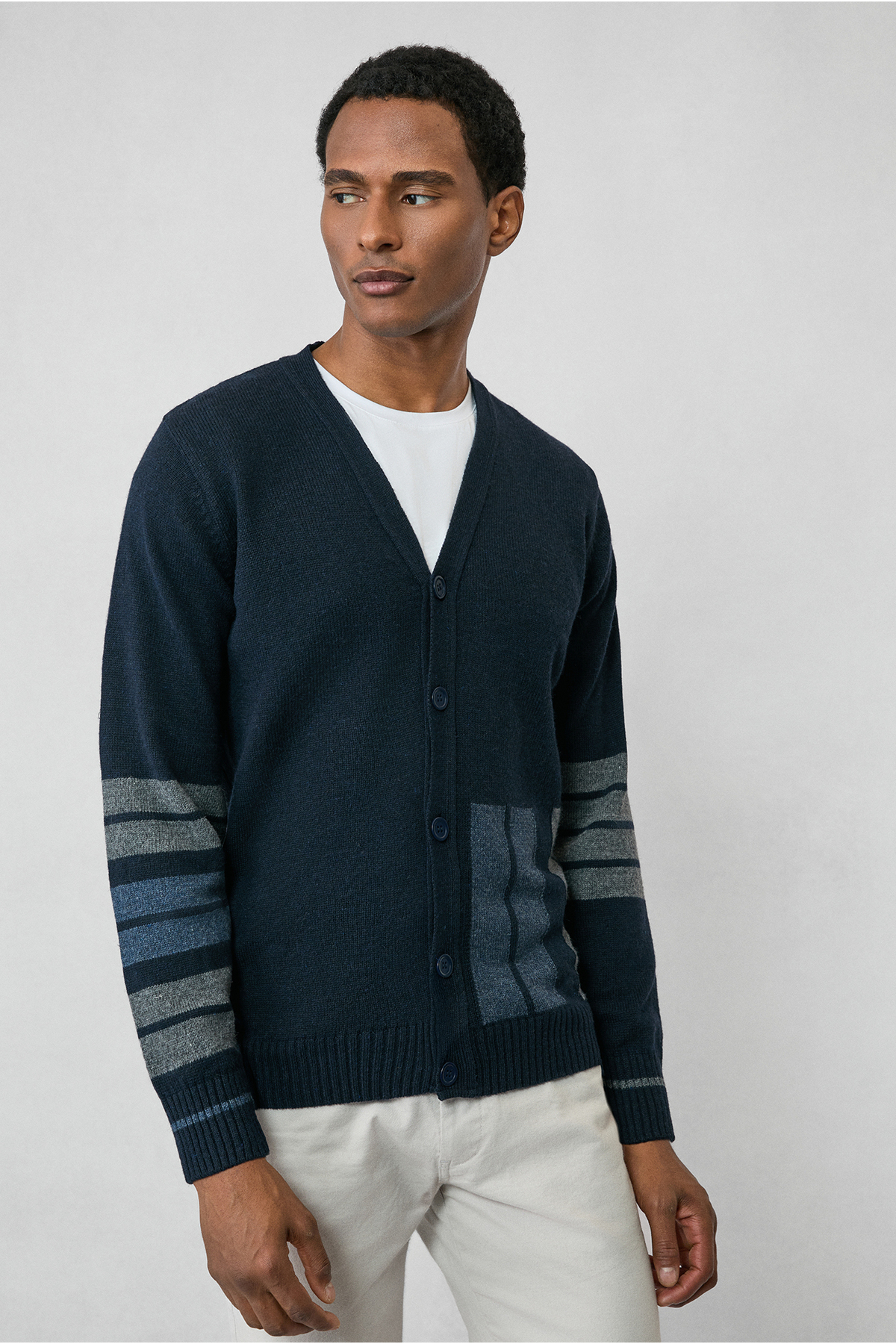 Kiğılı  Yünlü Desenli Triko Hırka - Görsel 4