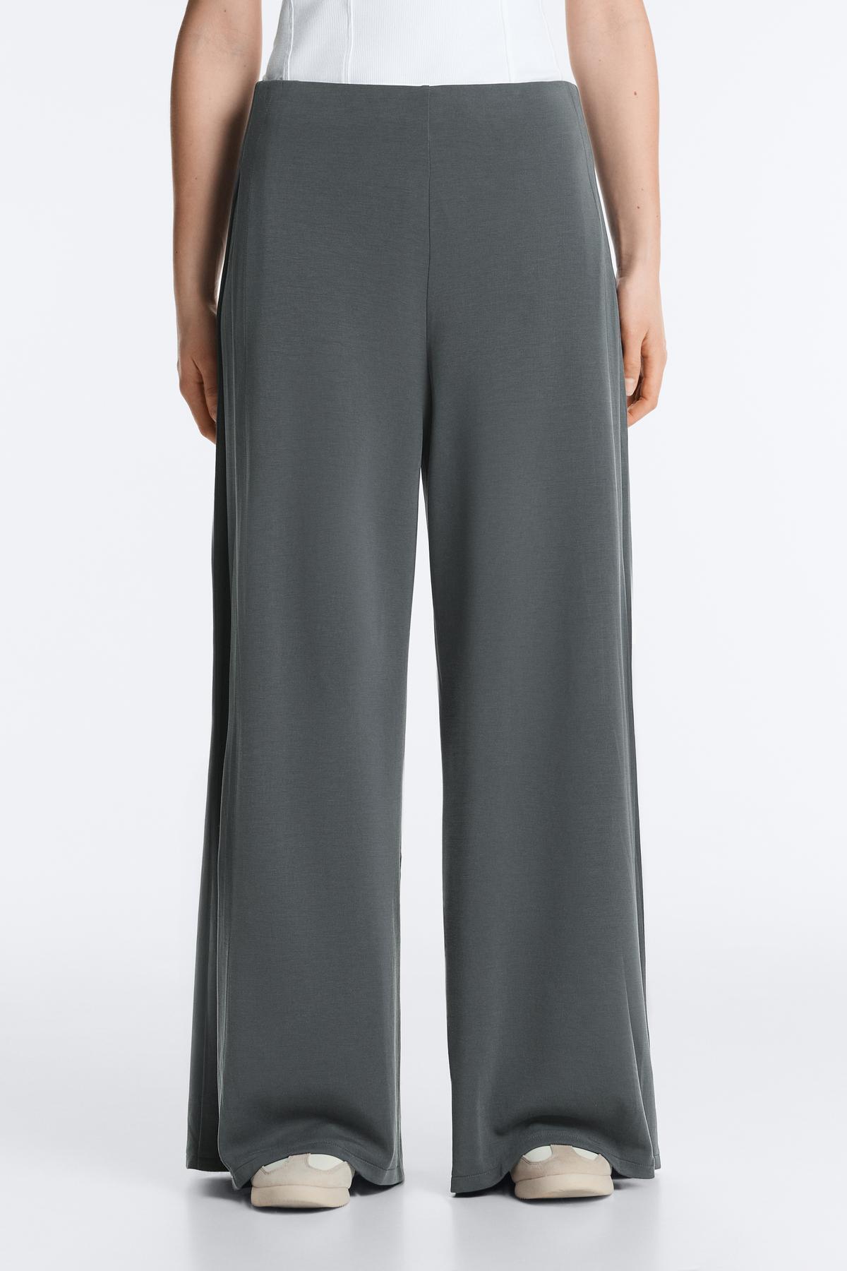 Soft touch pleated sides modal wide leg trousers