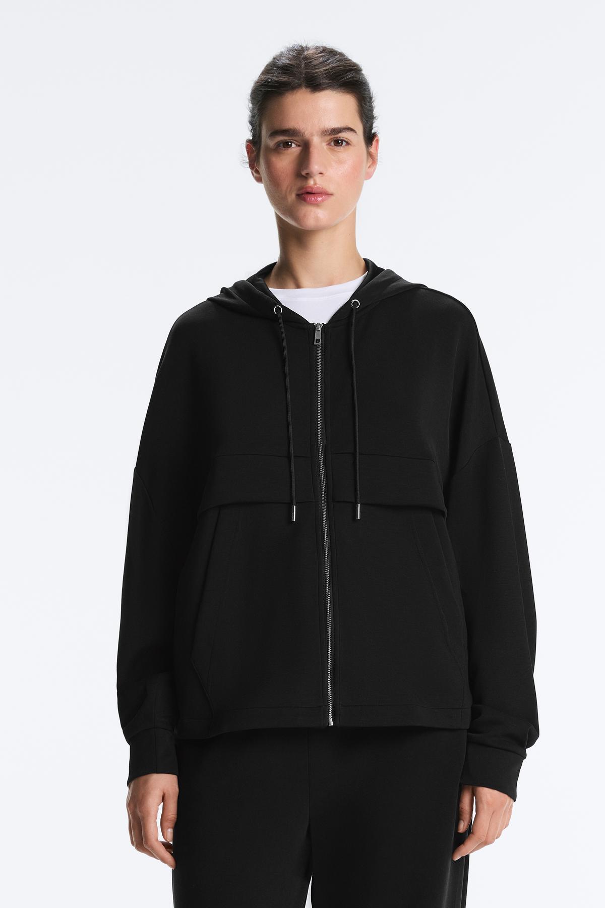 Oysho  Yumuşak dokunuşlu modal fermuarlı sweatshirt