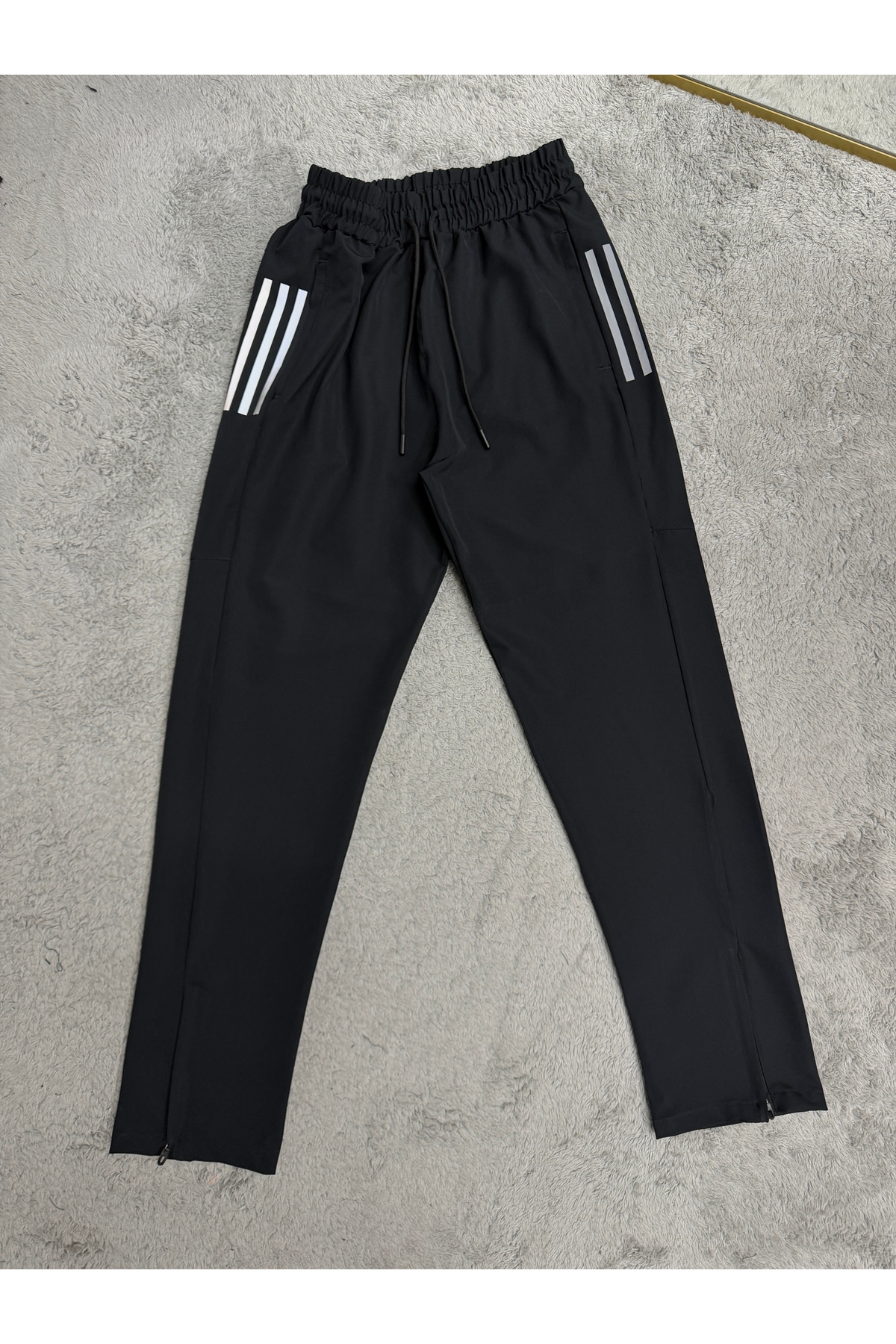 Demente  Paraşüt Kumaş Eşofman Altı Slim Fit Paça Fermuar Gym ve Fitness (1 Beden Büyük Tercih Ediniz.) - Görsel 3