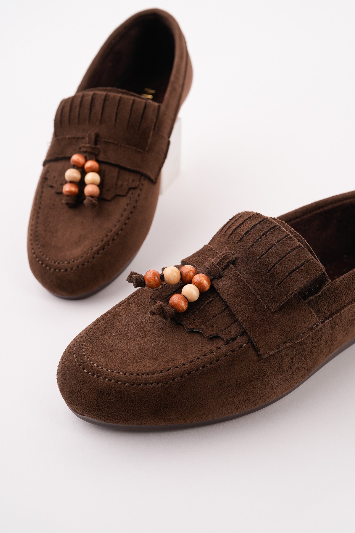 MUGGO FAWN Renkli Boncuk Detaylı Kadın Günlük Loafer Ayakkabı görsel 2