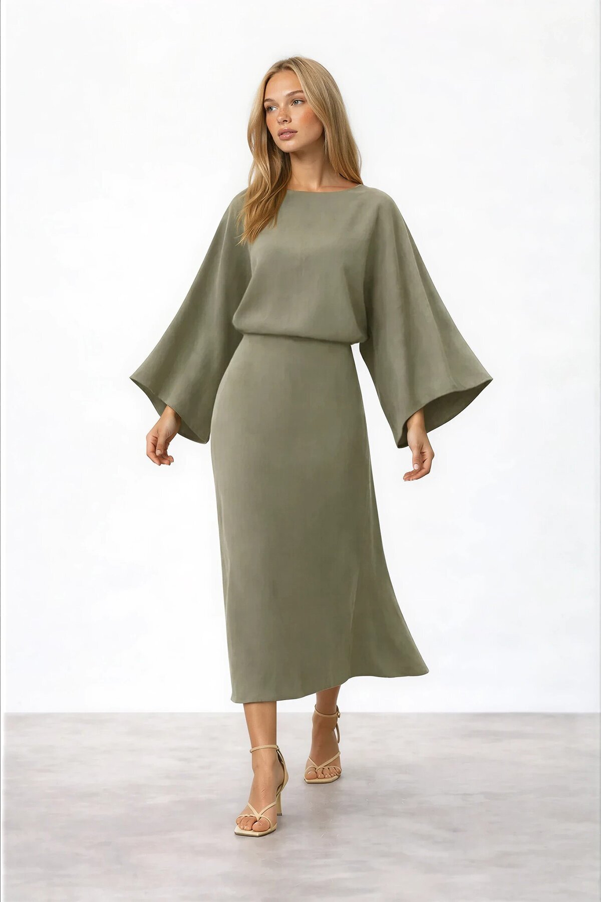 VAGGON  Salaş Kesim Yarasa Kol Uzun Elbise