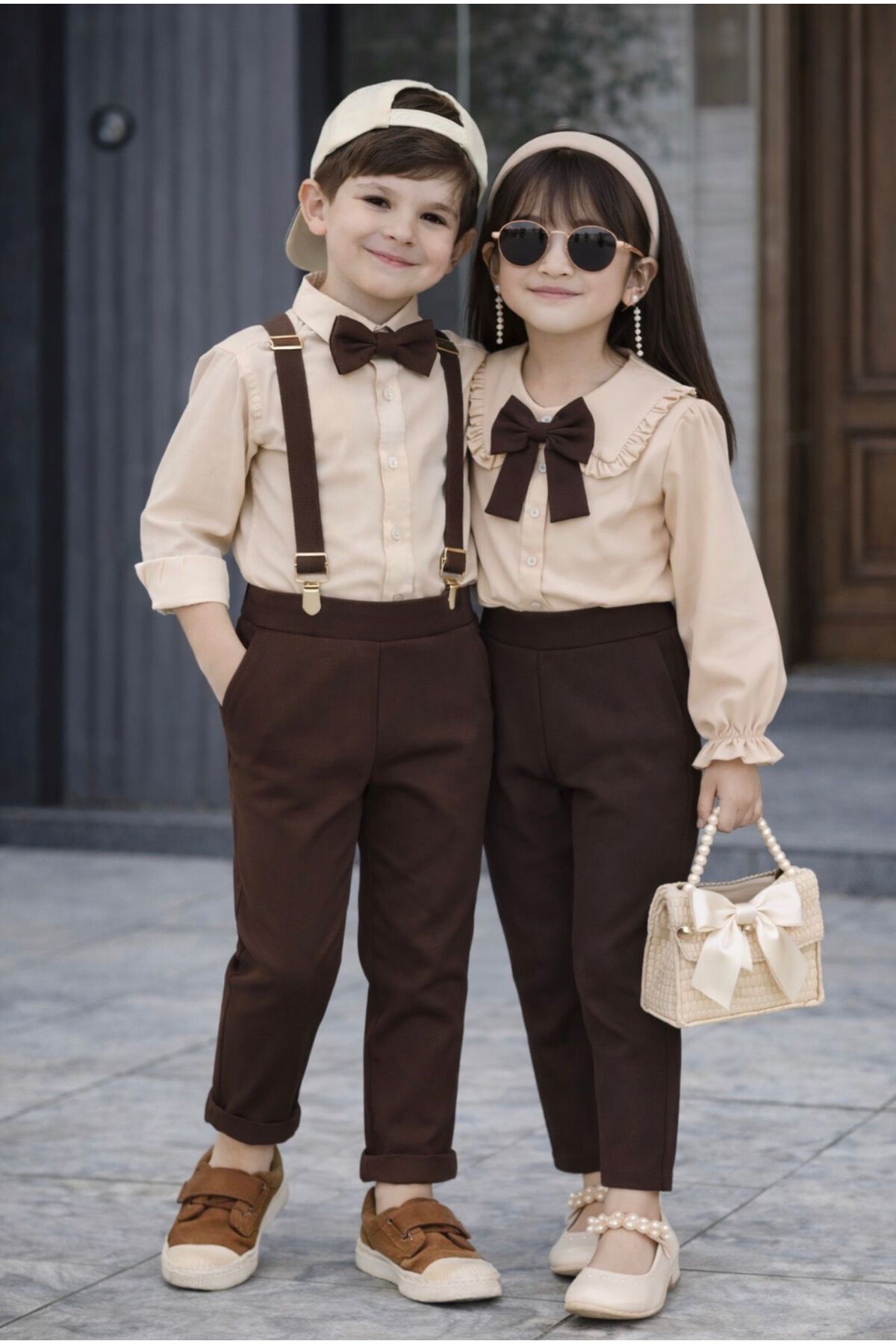 KOKOŞ BEBEK Kız Çocuk Klasik Şık Askılı Pantolon Gömlek Takımı – 2/10 Yaş – 31637 (KIZ) fotoğrafı 2 (önizleme)