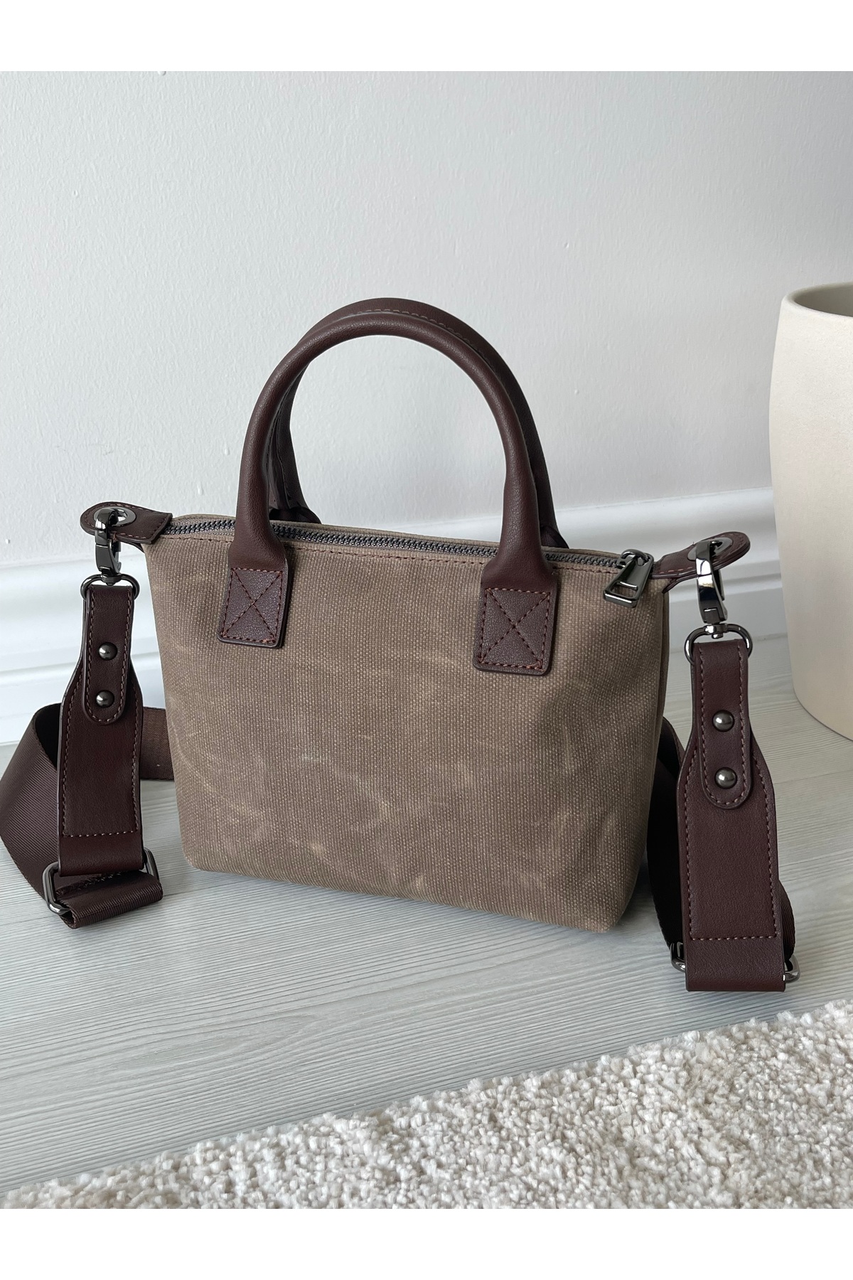 Nura Collection Koyu Vizon Keten Kadın Mini Mektup Model El Ve Omuz Çantası görsel 4