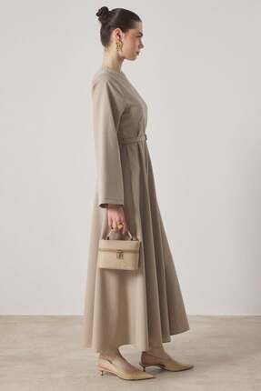 KASSEL Belden Oturtmalı Kemerli Elbise Bej