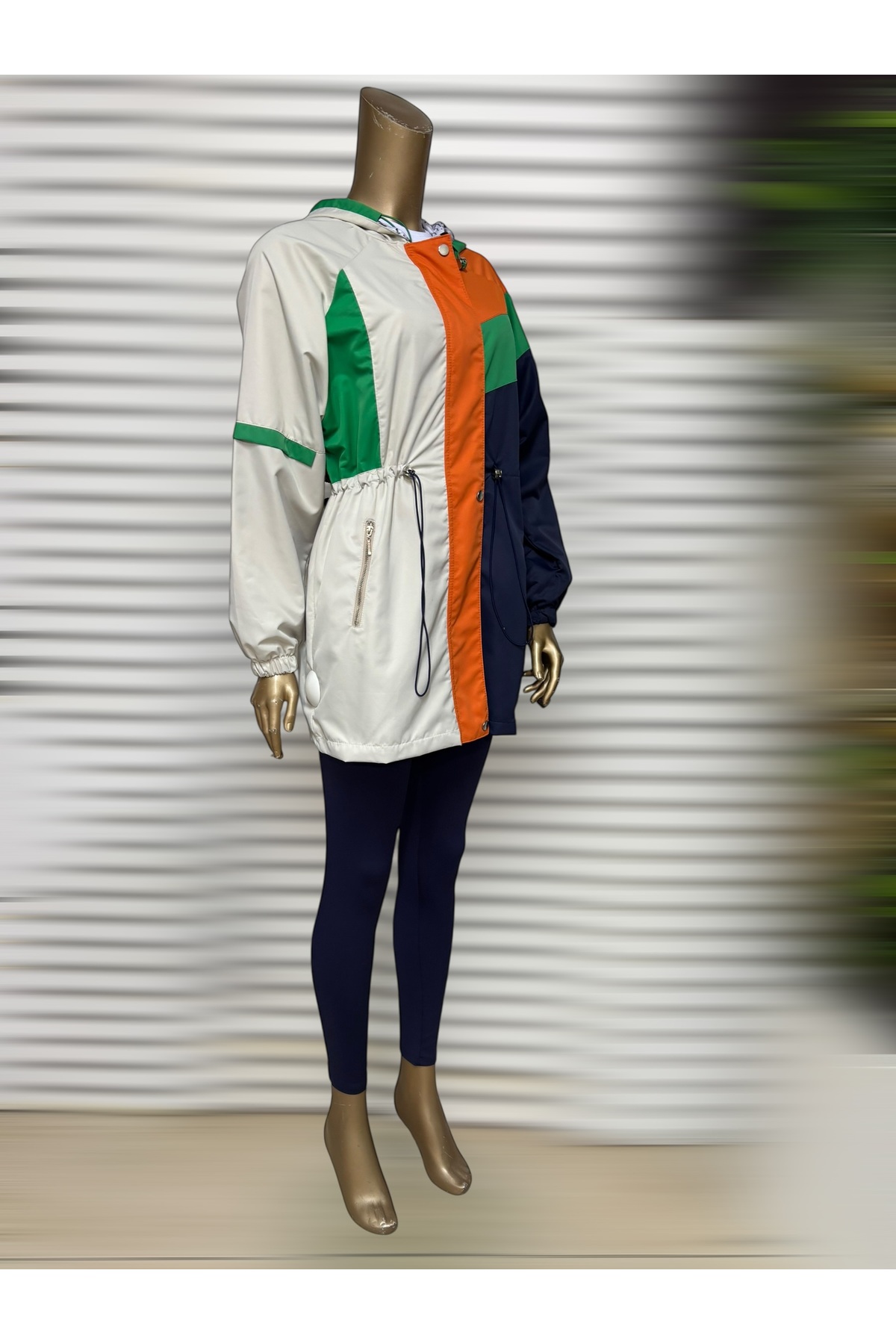 SEMİZ GİYİM  Çok Renkli Belden Ayarlanabilir Kapüşonlu Yağmurluk - Görsel 4