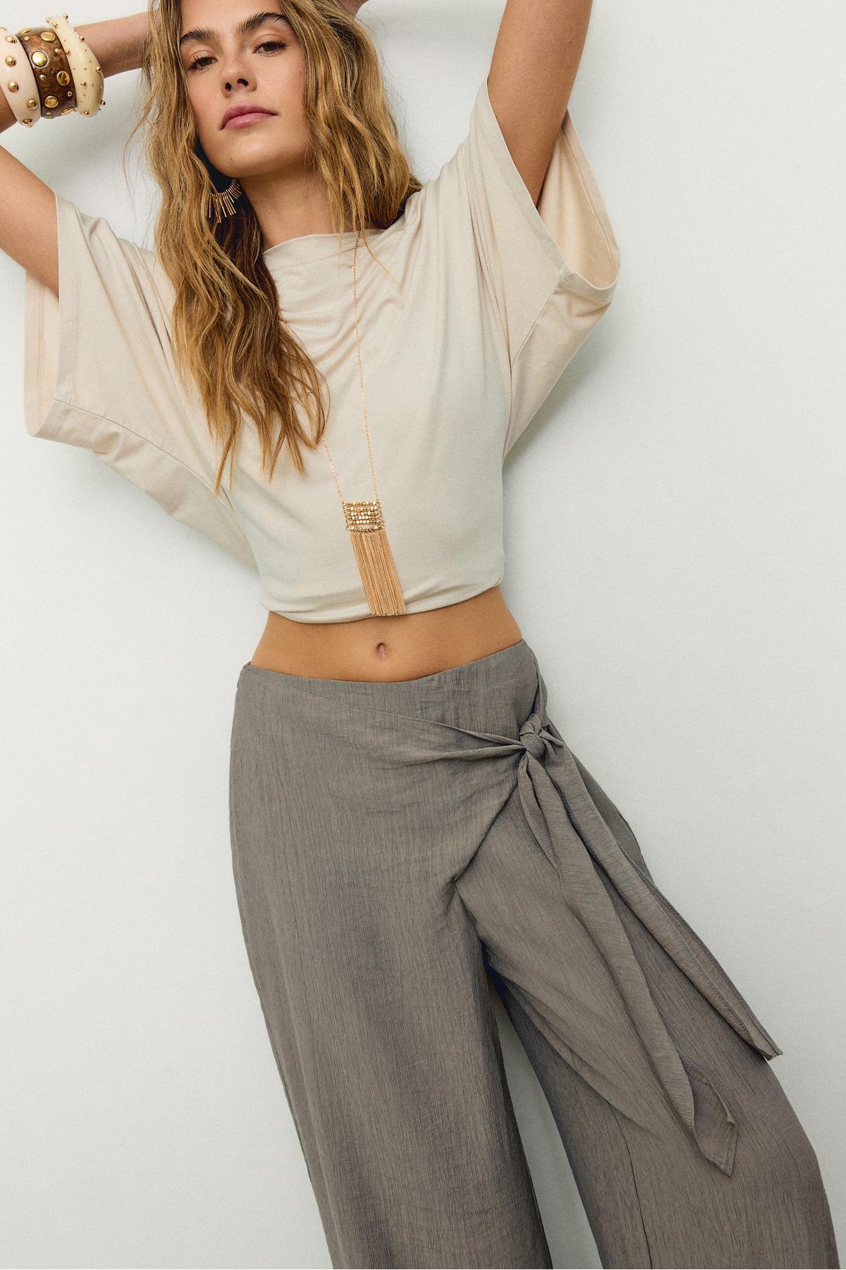 Stradivarius  Dökümlü sarong pantolon - Görsel 4