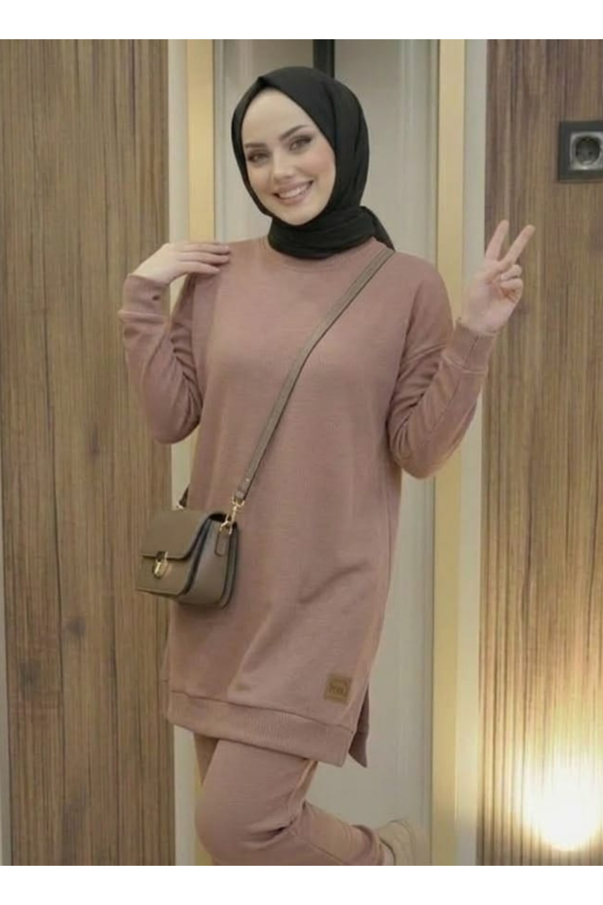 Bala Giyim  KADIN İKİ İPLİK TESETTÜR YIRTMAÇLI TUNİK - Görsel 2