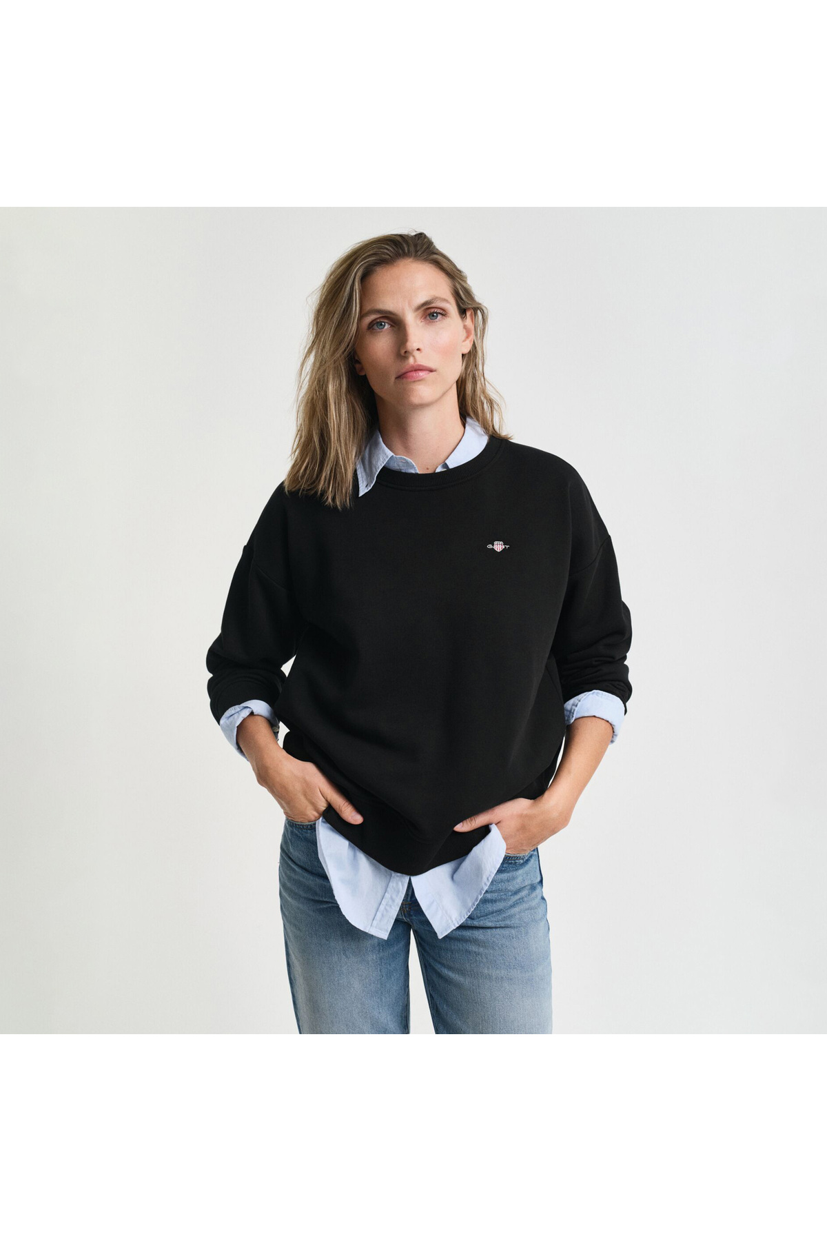 Gant  Kadın Siyah Relaxed Fit Bisiklet Yaka Sweatshirt