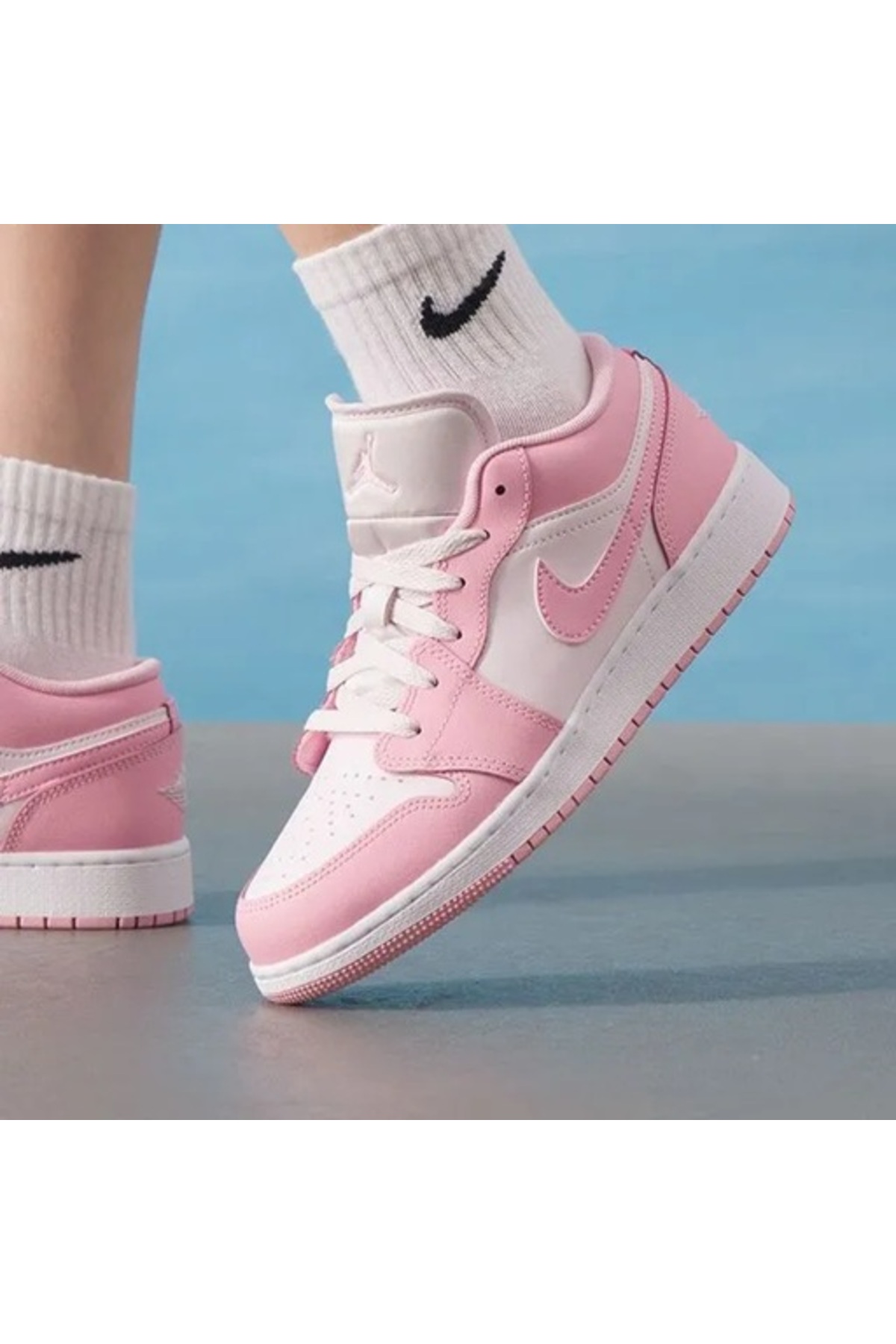 Nike AİR JORDAN 1 LOW GS PEMBE BASKETBOL AYAKKABISI-SPORTXSTORE