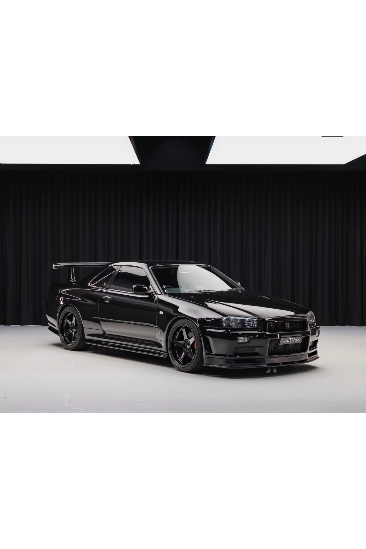 STREET Warrior Nissan Skyline R34 GTR V-Spec II Chrome Black 599