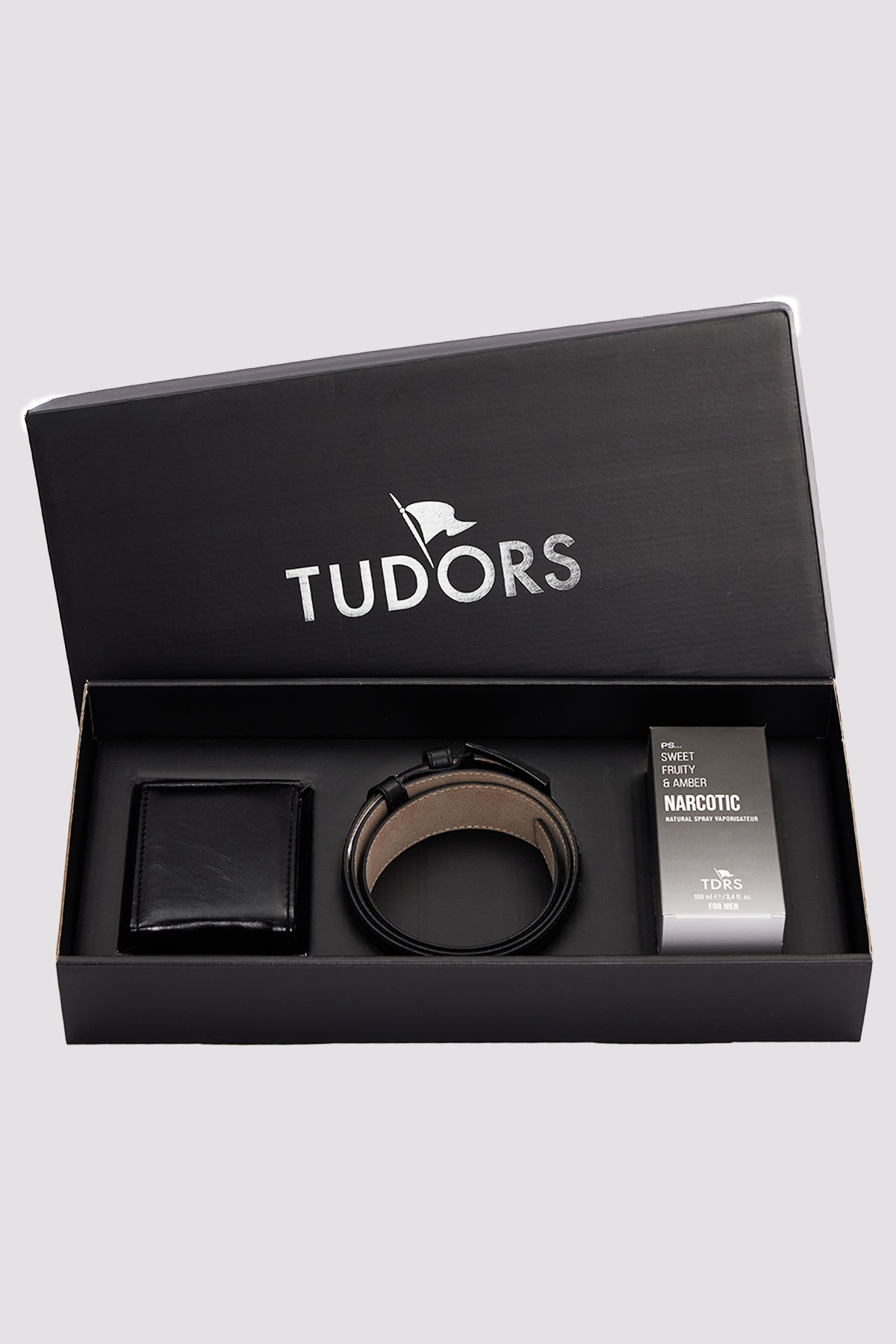 Tudors  Özel Kutulu Erkek 3'lü Set Hediyelik - Çeyizlik Parfüm, Vegan Kemer Ve Cüzdan Seti