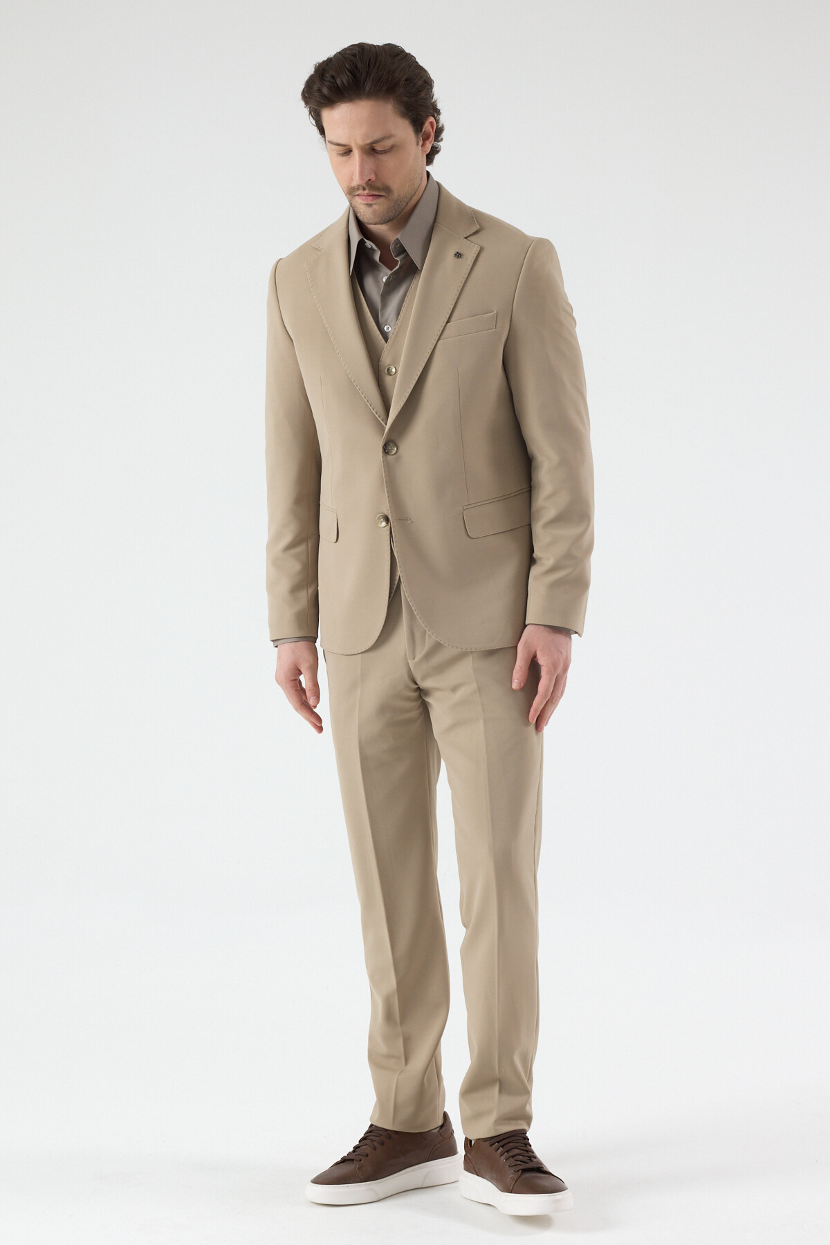 Pique Erkek Bej Poliviskon Kumaşlı Örme Ceket+Pantolon+Yelekli Slim Fit Takım Elbise — بژ 6226 PİQUE — تصویر 7 از 8