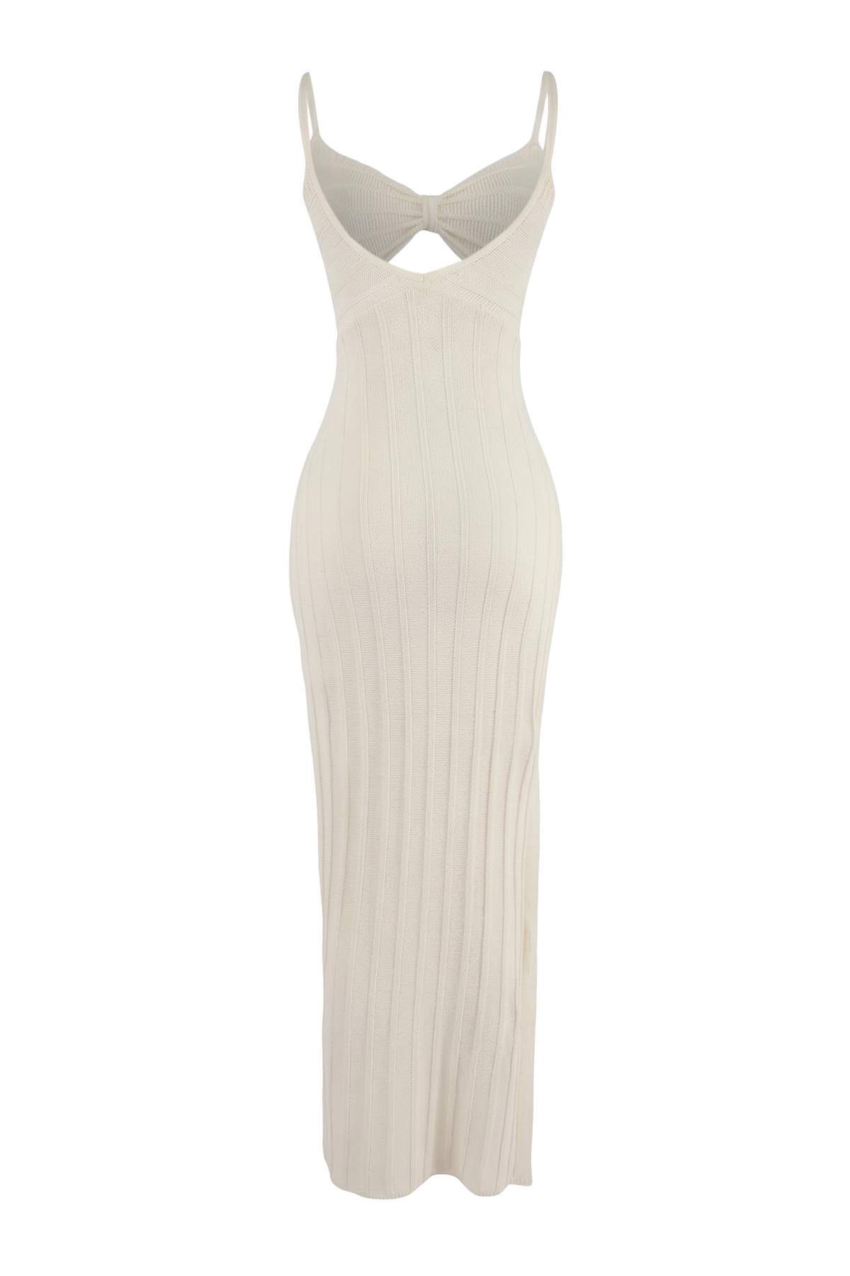 Trendyolmilla  Ekru Triko Ajurlu Maxi Cut Out Detaylı Plaj Elbise TBESS26EL00043 - Görsel 5